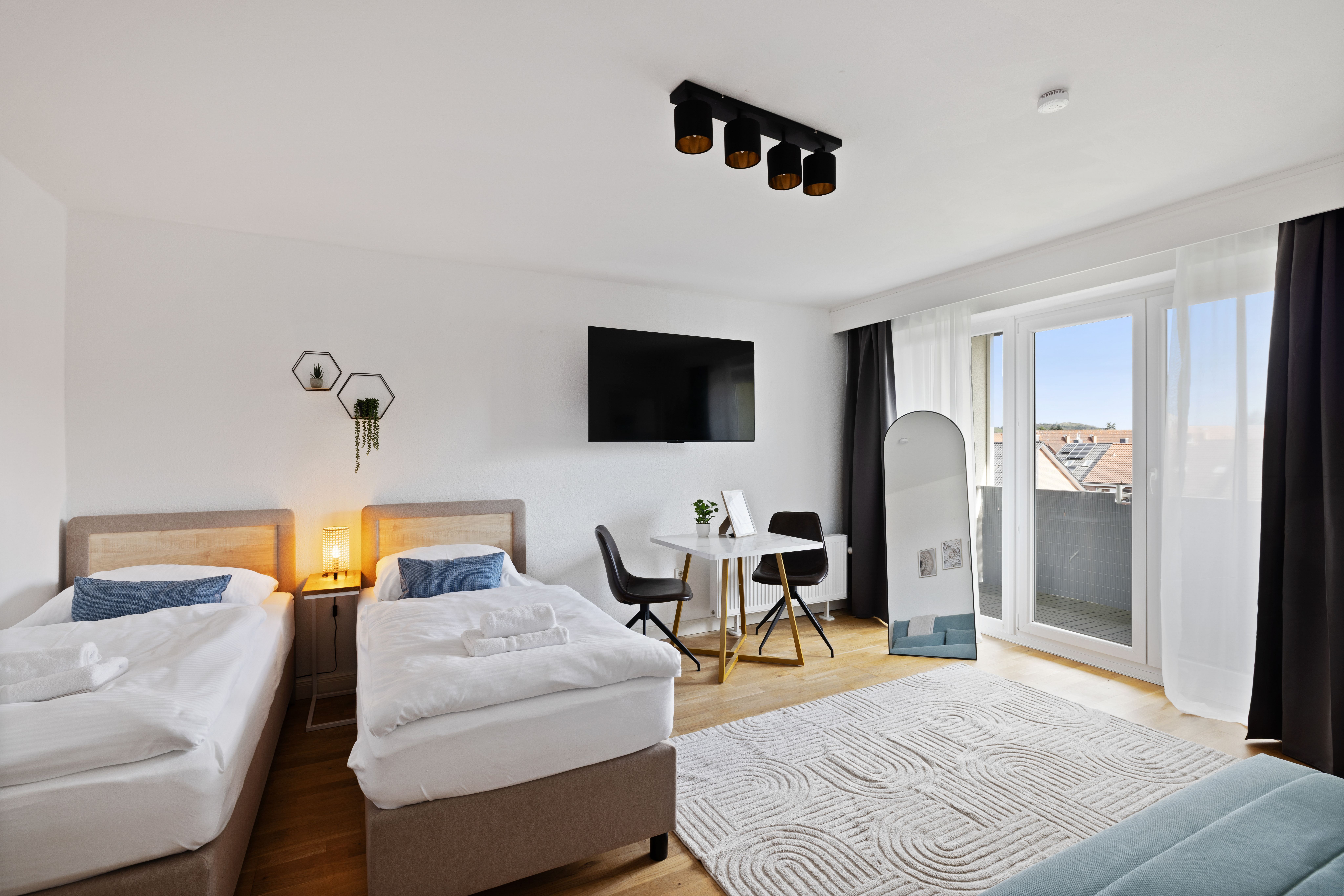  Modern Business-Apartment With Balcony  -  Modern Business-Apartment with Balcony  - Gallery -  10