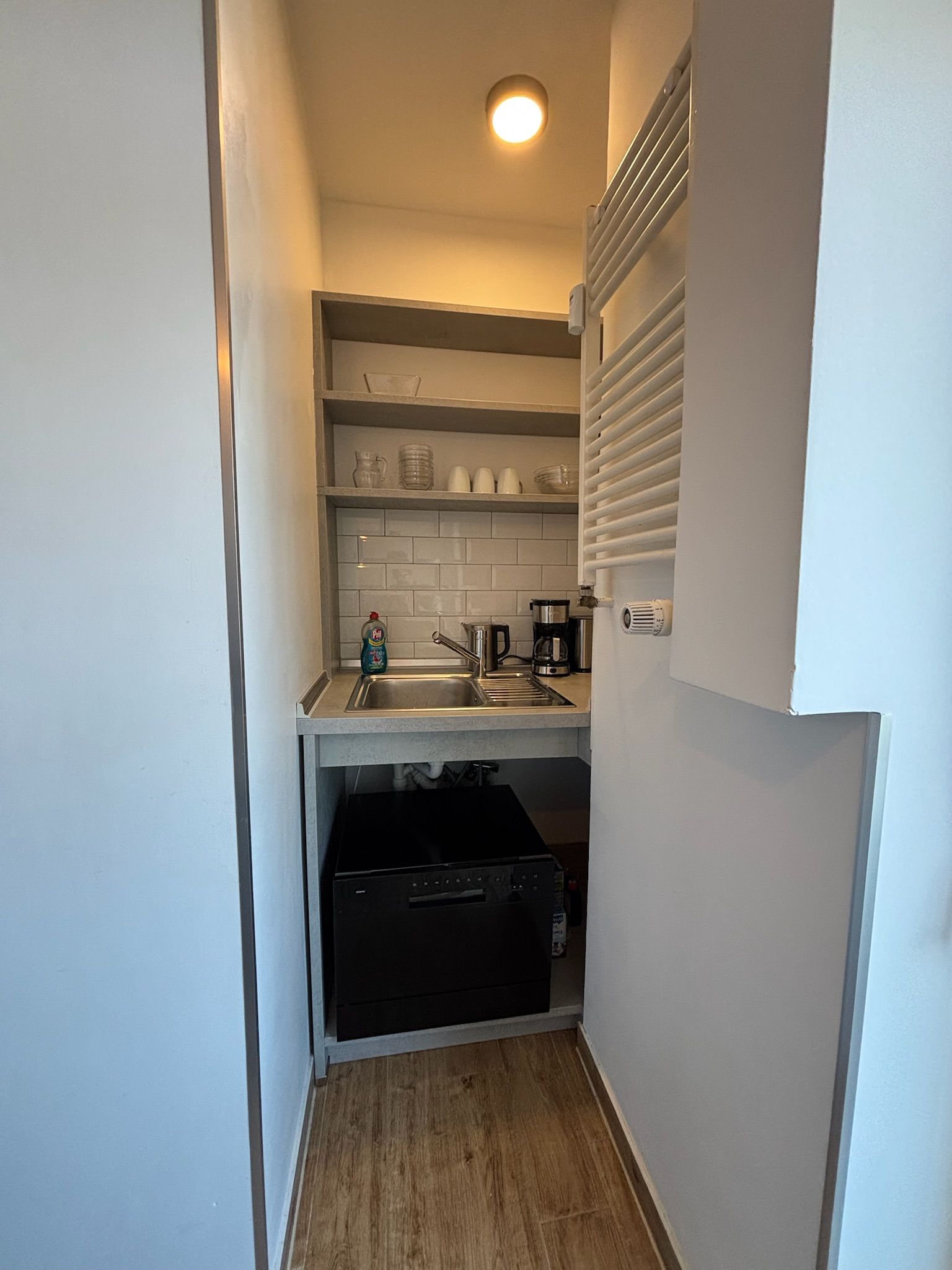 Bright & Amazing Apartment Located In Kiel - 4