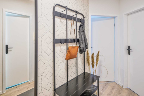 Business apartment near the airport