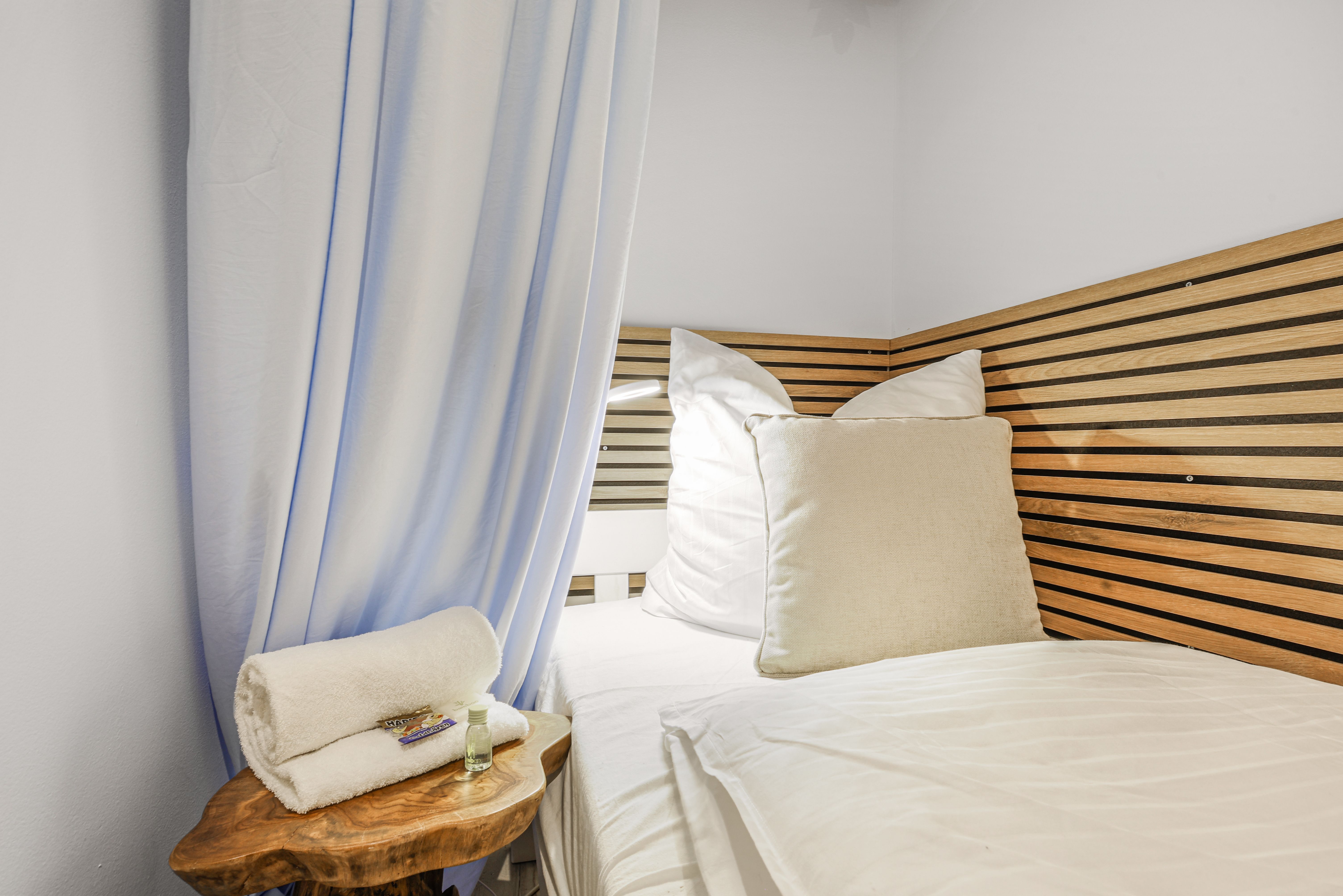  Modern, Fully Equipped Studio Apartment In A Prime Location At Klenzepark  -  Modern, fully equipped studio apartment in a prime location at Klenzepark  - Gallery -  13