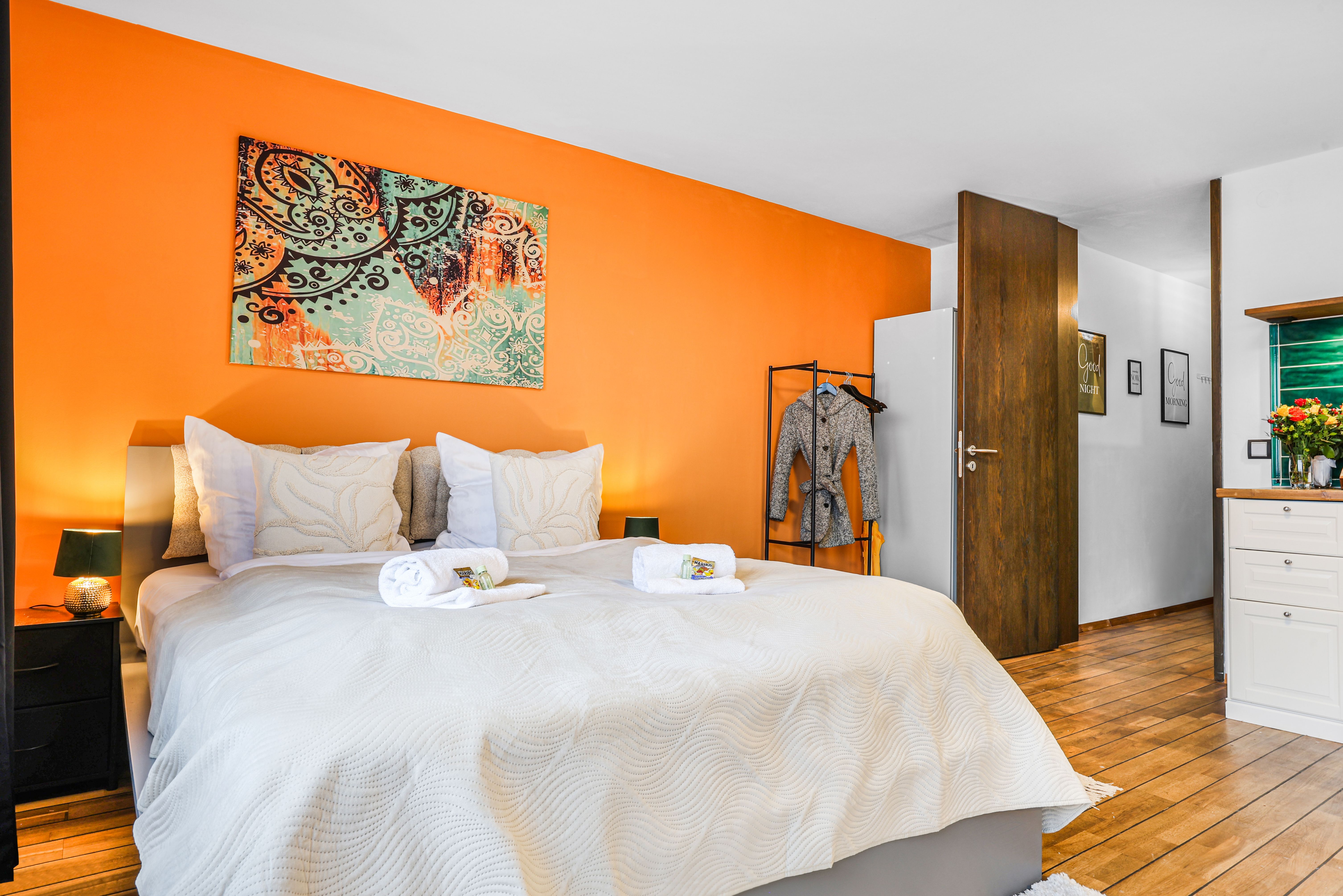  Modern, Fully Equipped Studio Apartment In A Prime Location At Klenzepark  -  Modern, fully equipped studio apartment in a prime location at Klenzepark  - Gallery -  16