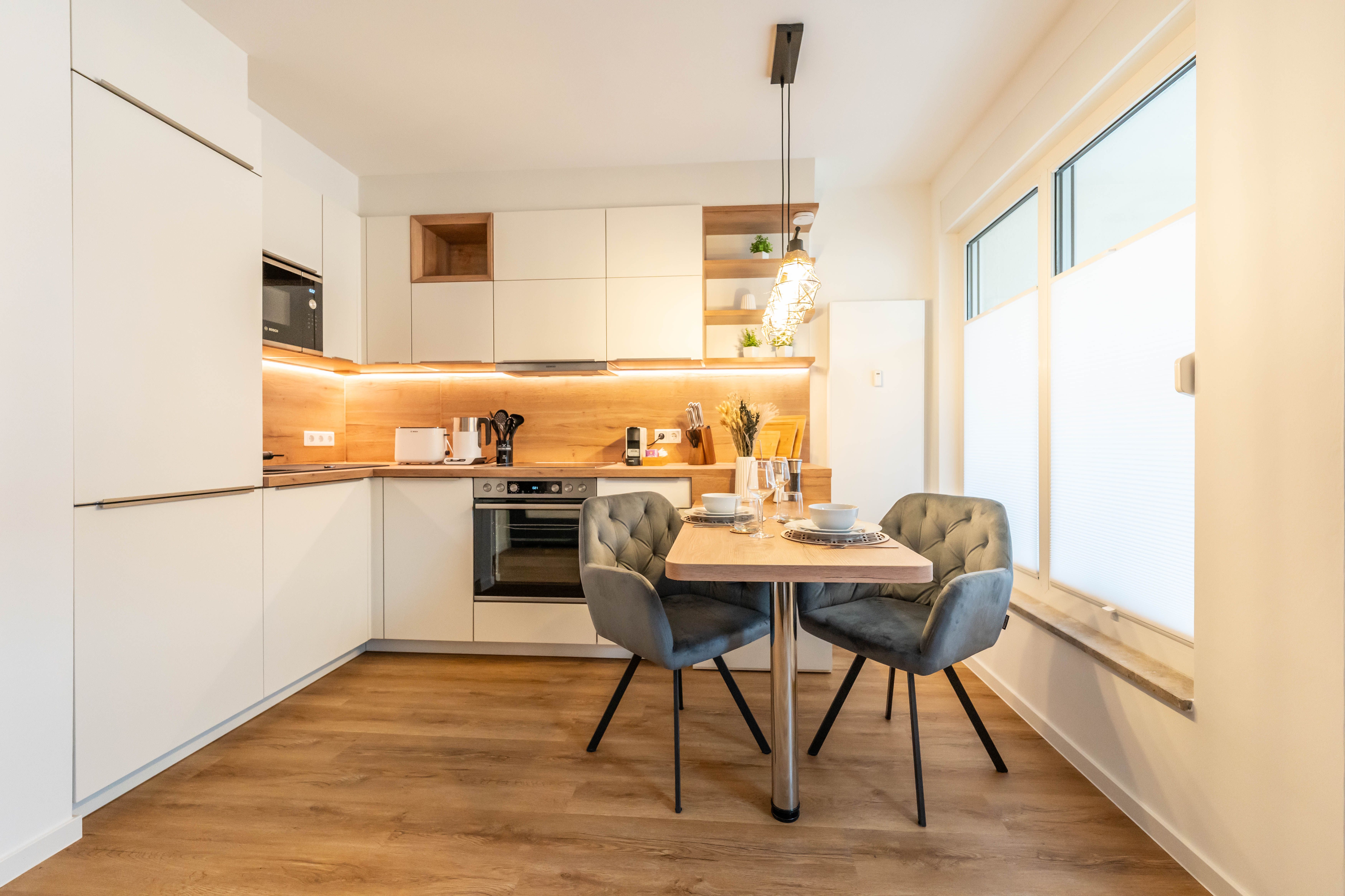 City Apartment With Balcony - 17
