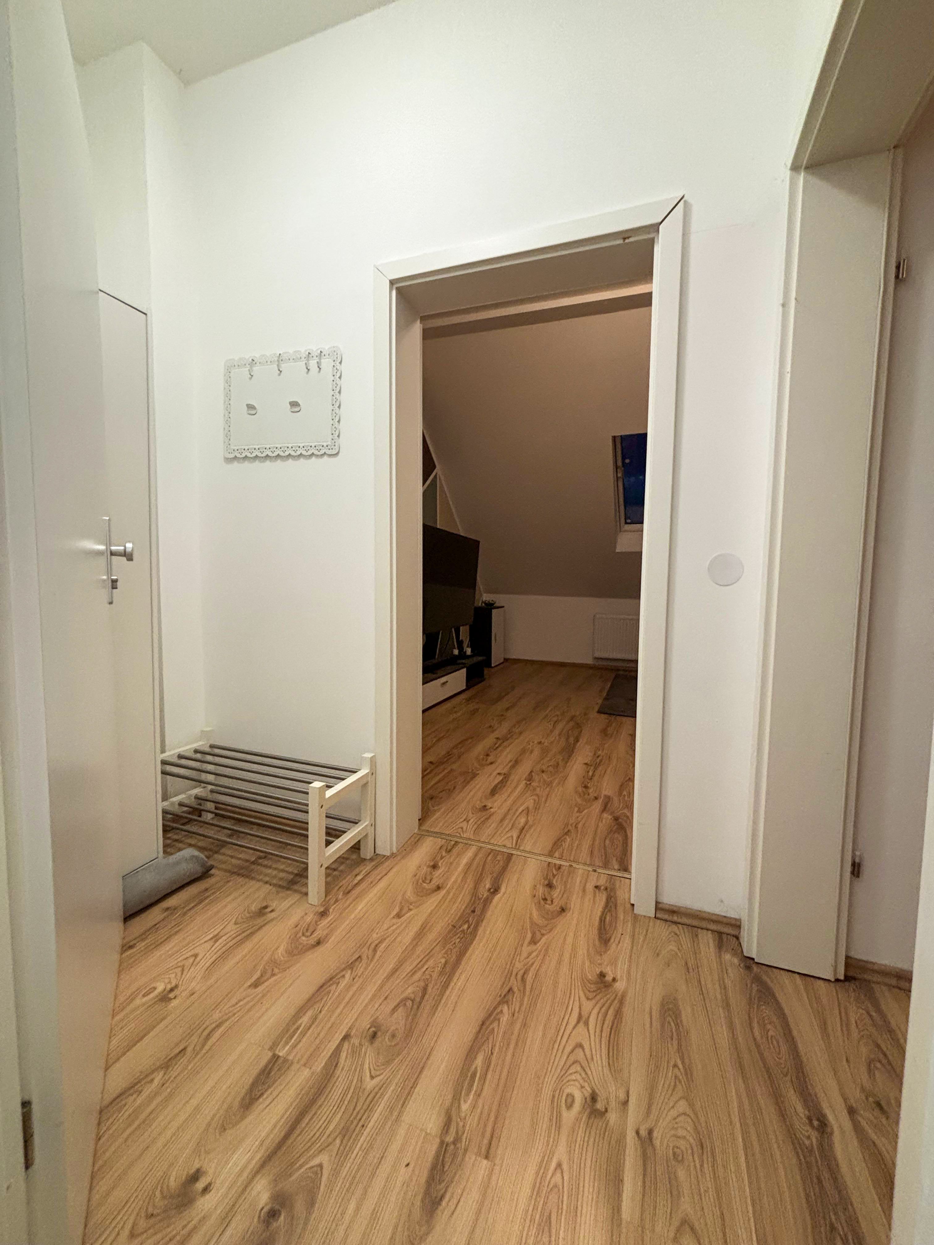  Charming 1-Bedroom Apartment In The Heart Of Sterkrade  -  Charming 1-bedroom apartment in the heart of Sterkrade  - Gallery -  11