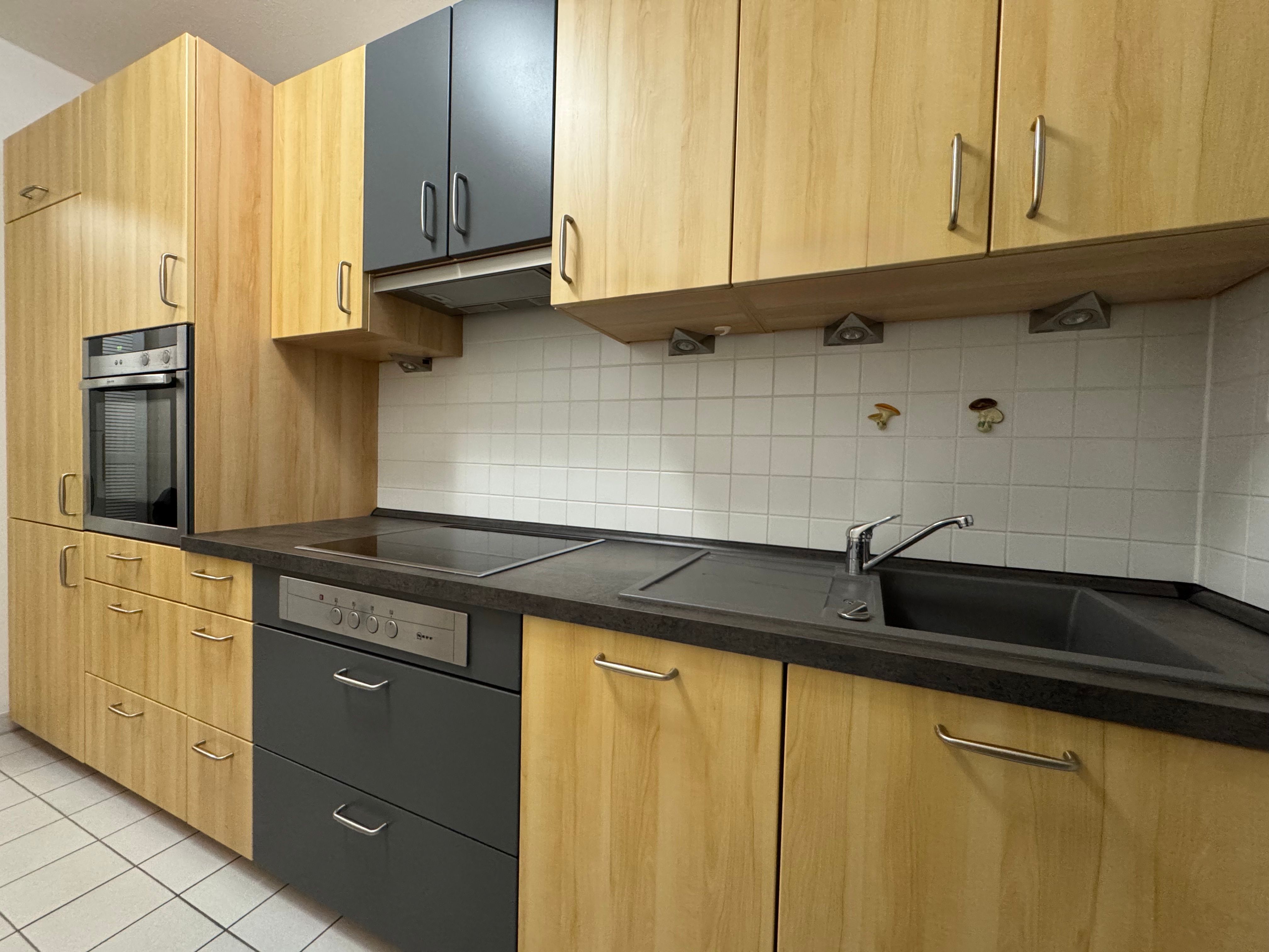  Business Home Augsburg-Pfersee: Near Main Station, WiFi, Balcony & Washing Machine  -  Business Home Augsburg-Pfersee: Near Main Station, WiFi, Balcony & Washing Machine  - Gallery -  8