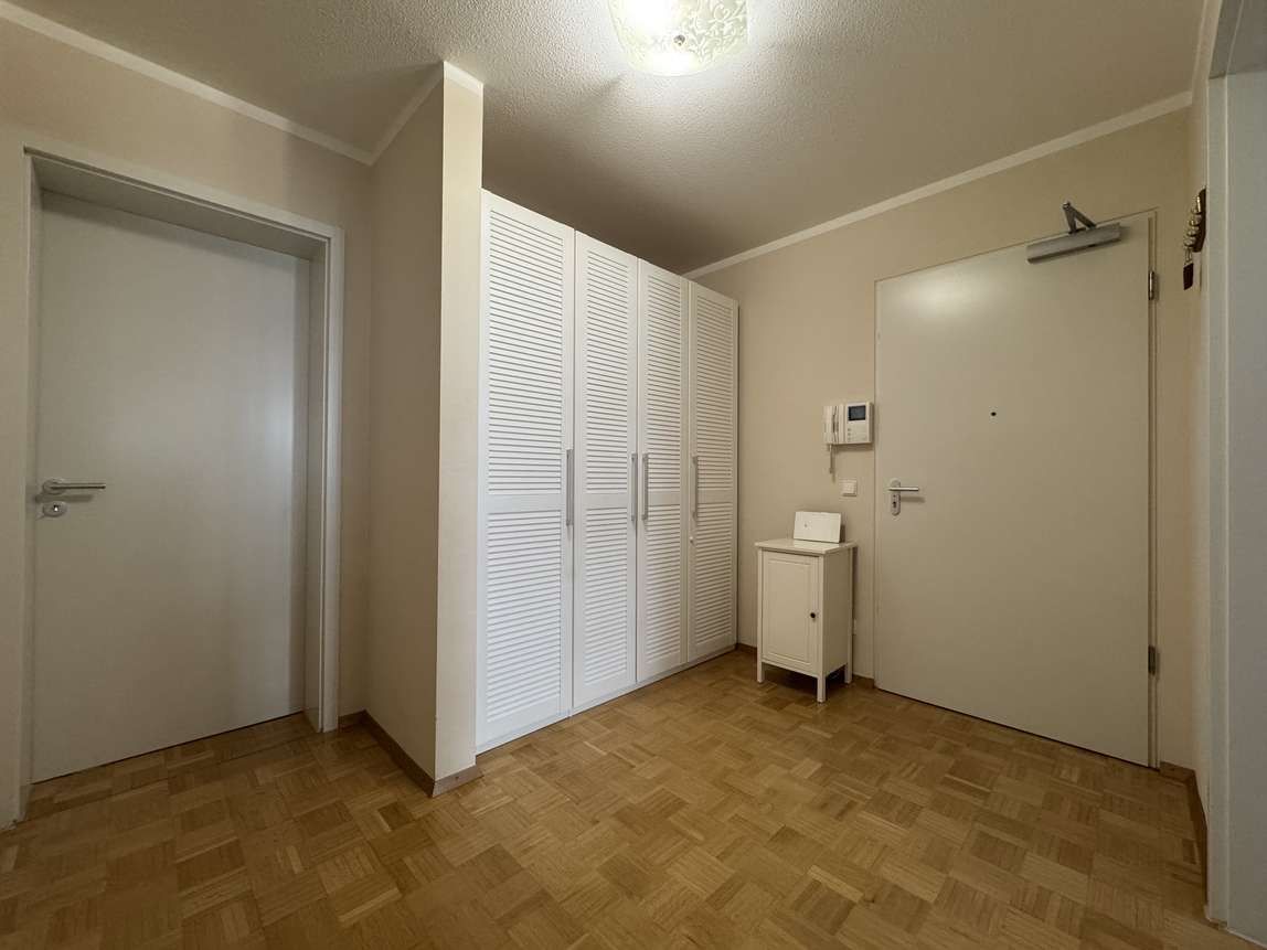  Business Home Augsburg-Pfersee: Near Main Station, WiFi, Balcony & Washing Machine  -  Business Home Augsburg-Pfersee: Near Main Station, WiFi, Balcony & Washing Machine  - Gallery -  5