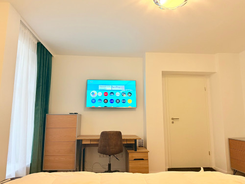 Exclusive Renovated & Furnished Apartment in City Center - Gallery - 11
