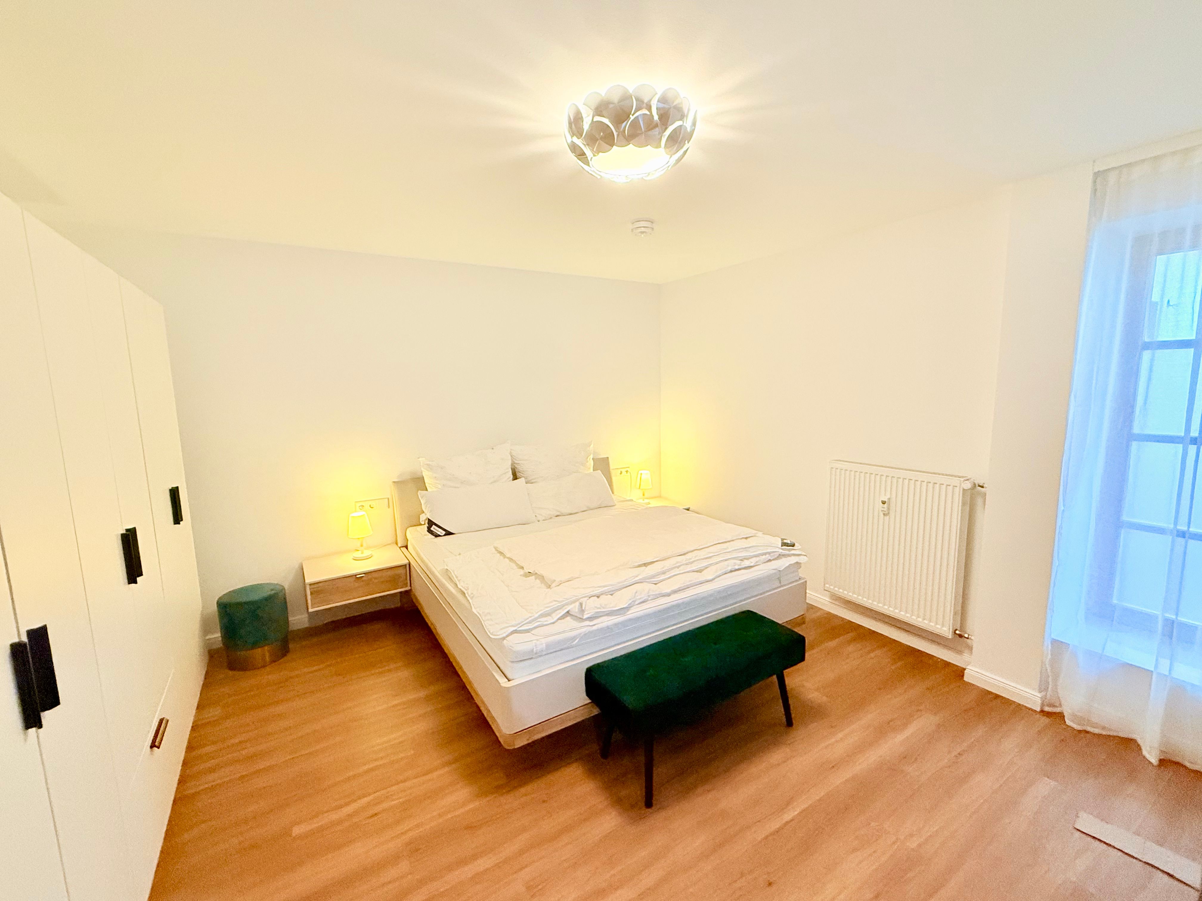 Exclusive Renovated & Furnished Apartment In City Center - 11
