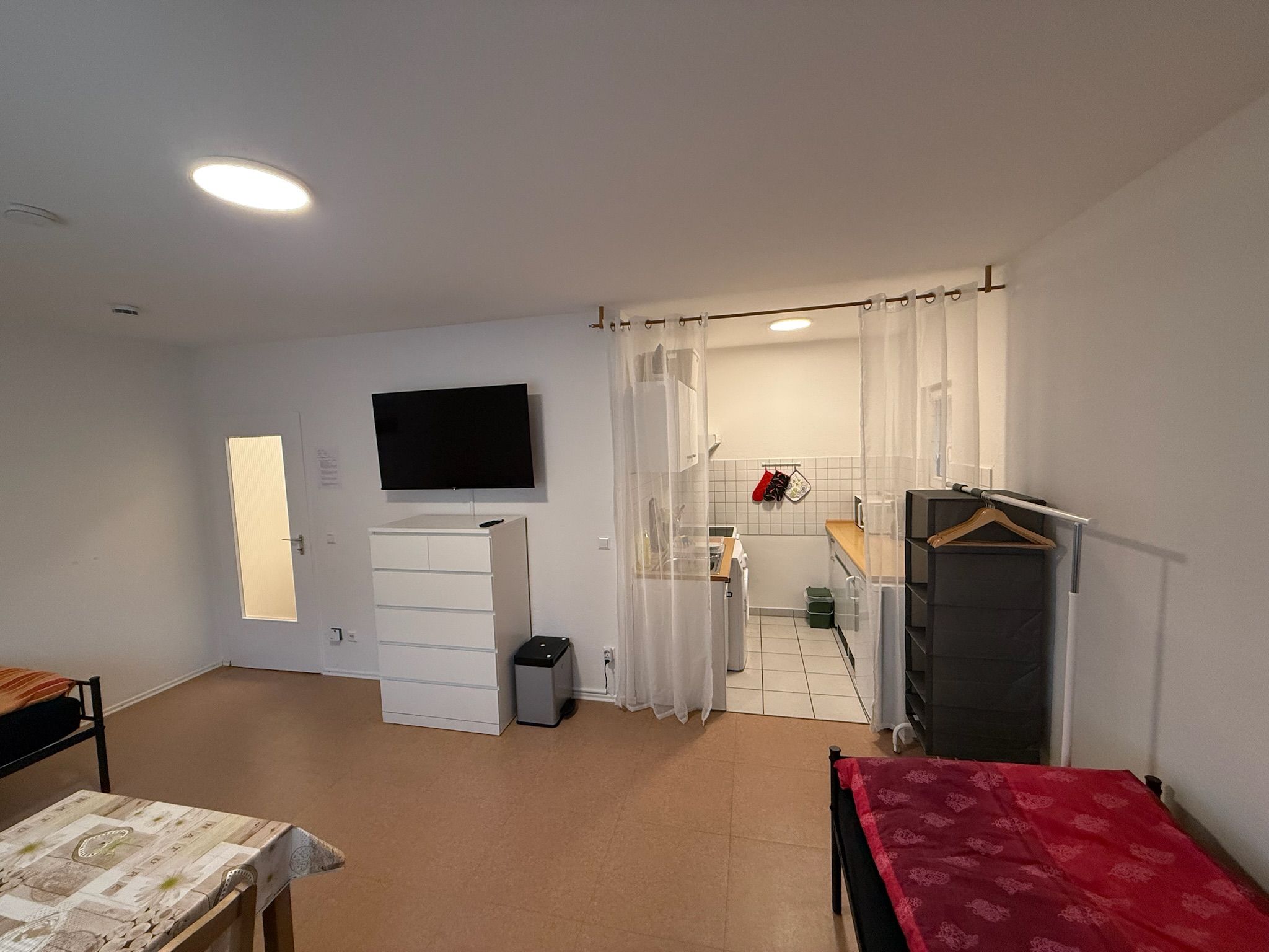 Nice And Quiet Studio Apartment In A Central Location - 7