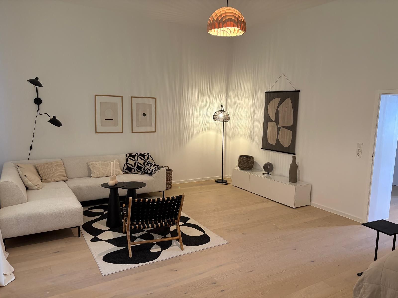 First Occupancy Period Gem 2-Room Apartment, Fully Renovated, Furnished With Terrace - 1