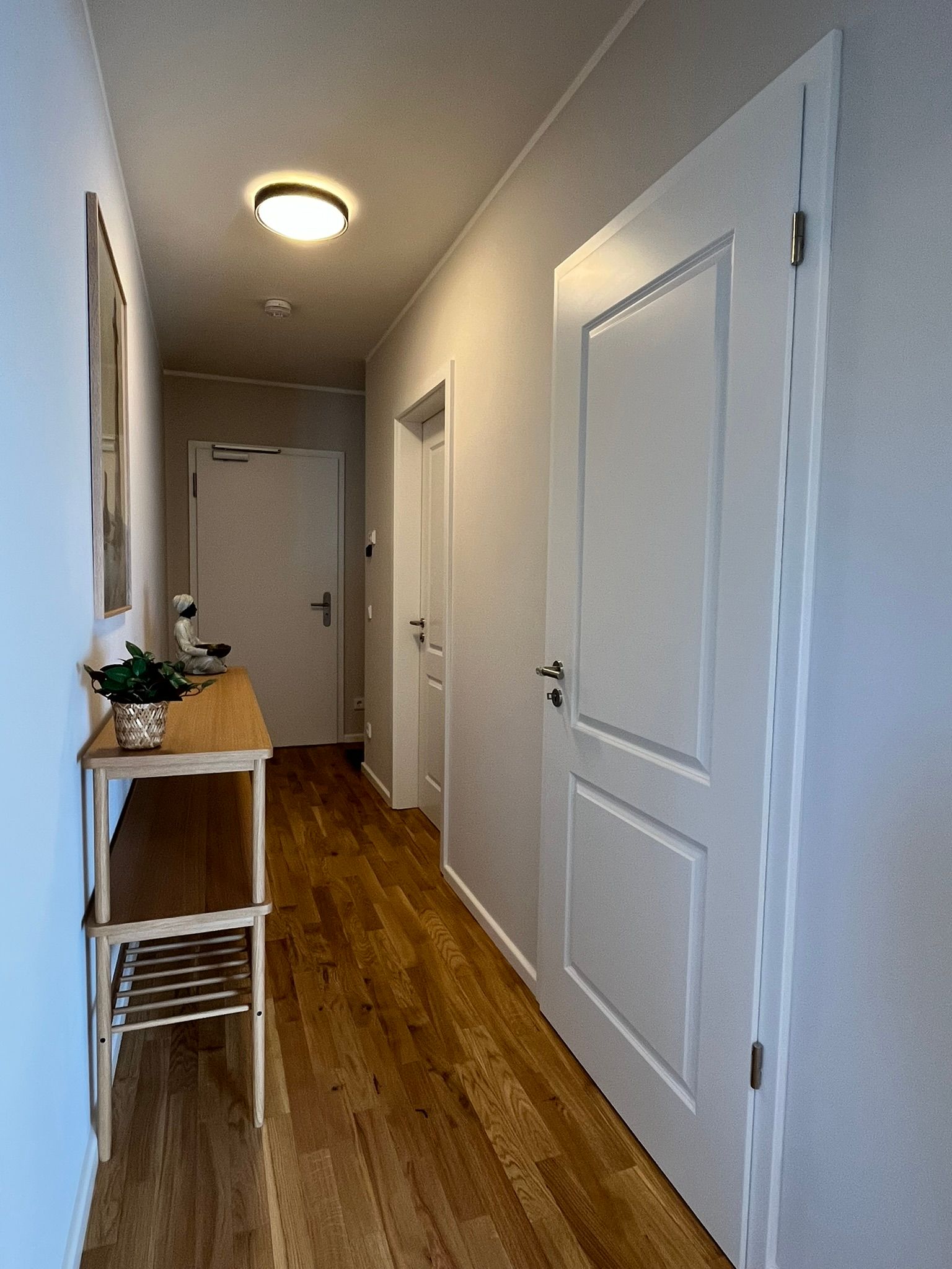 Exclusive Designer Apartment With Southwest Balcony Near Sanssouci Park - 5