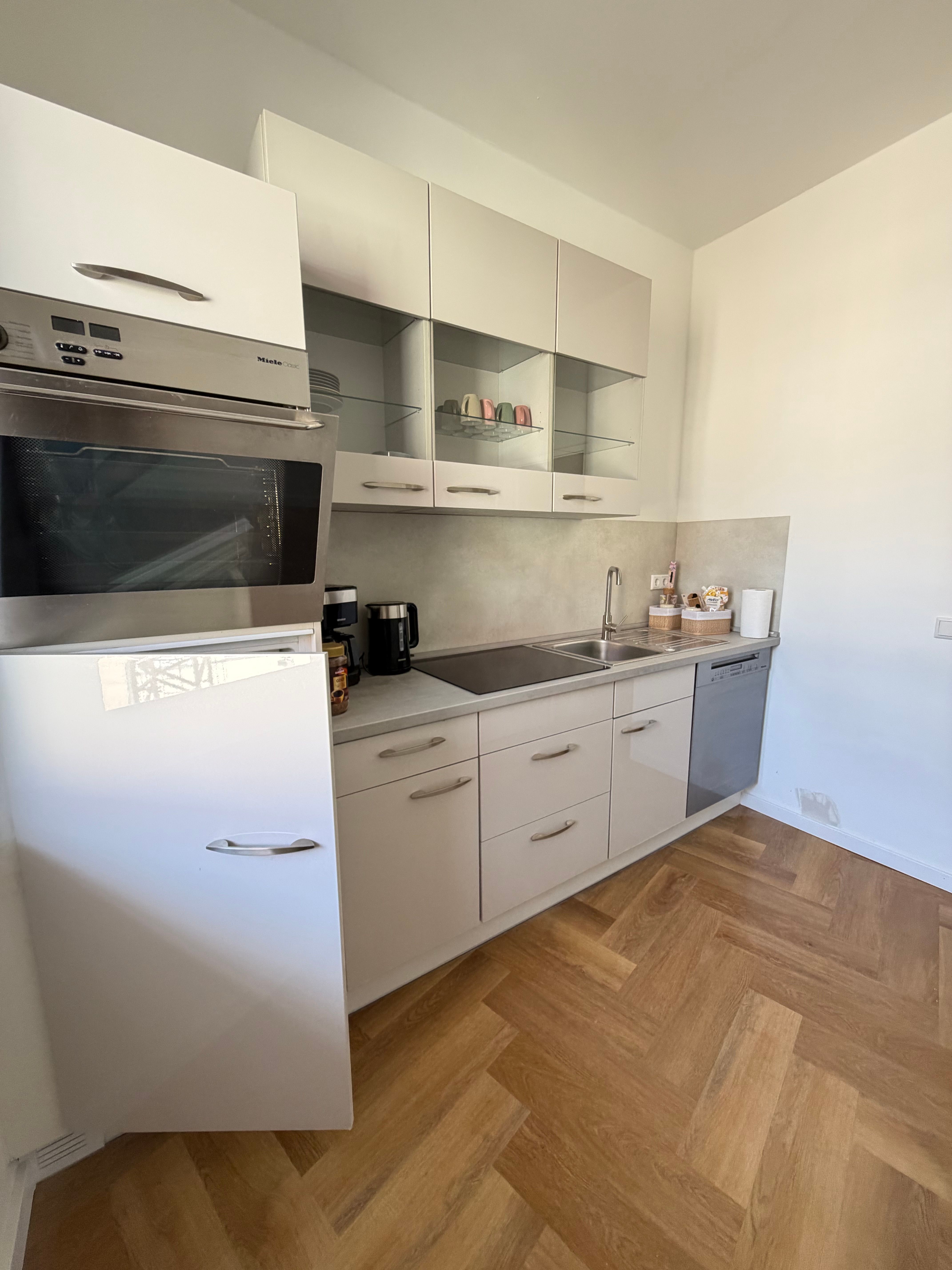 Bright & Lovely Flat In Nürnberg - 19