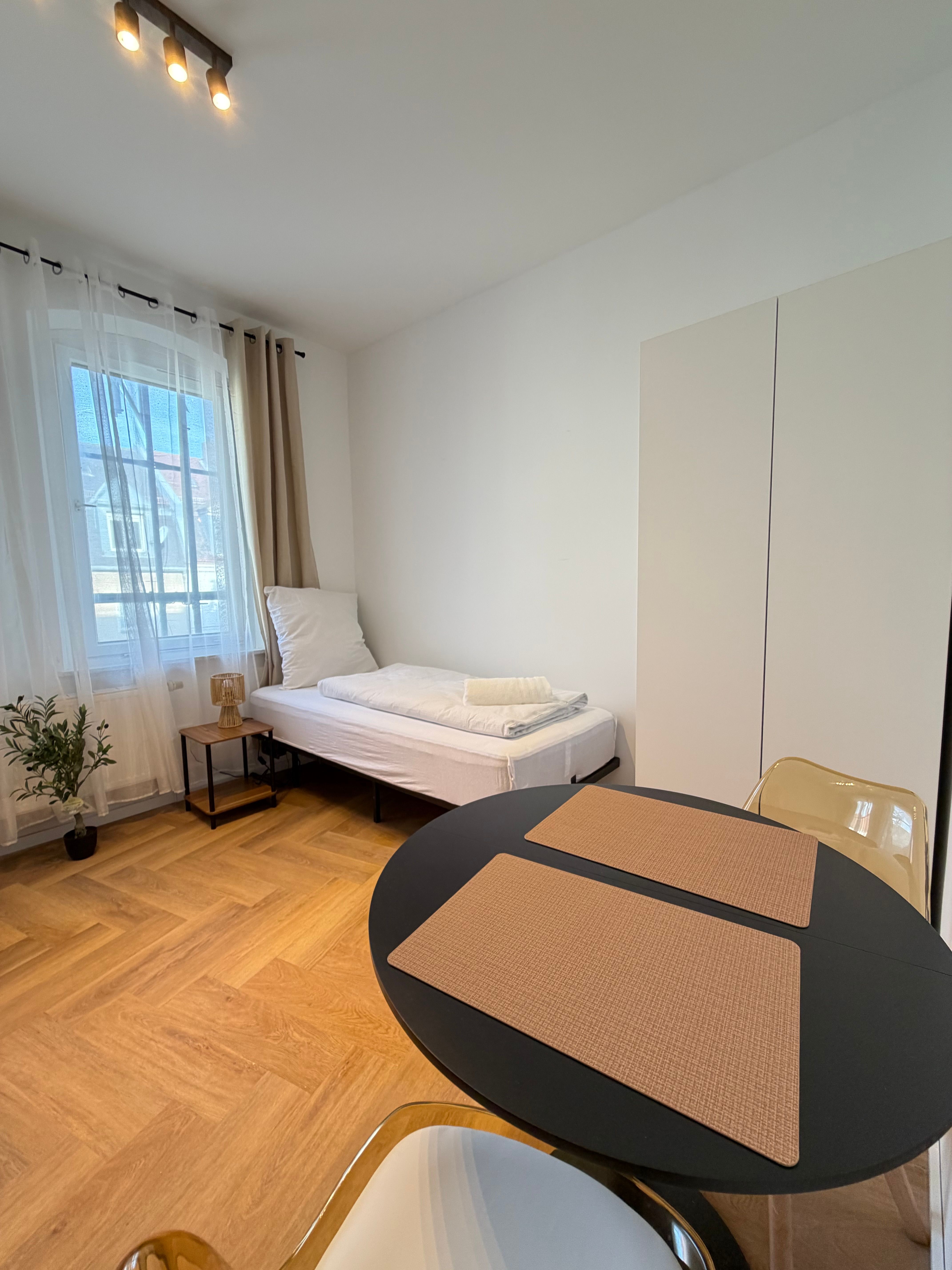 Bright & Lovely Flat In Nürnberg - 30