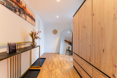 Charming top-floor apartment near the Elbe - Gallery - 12