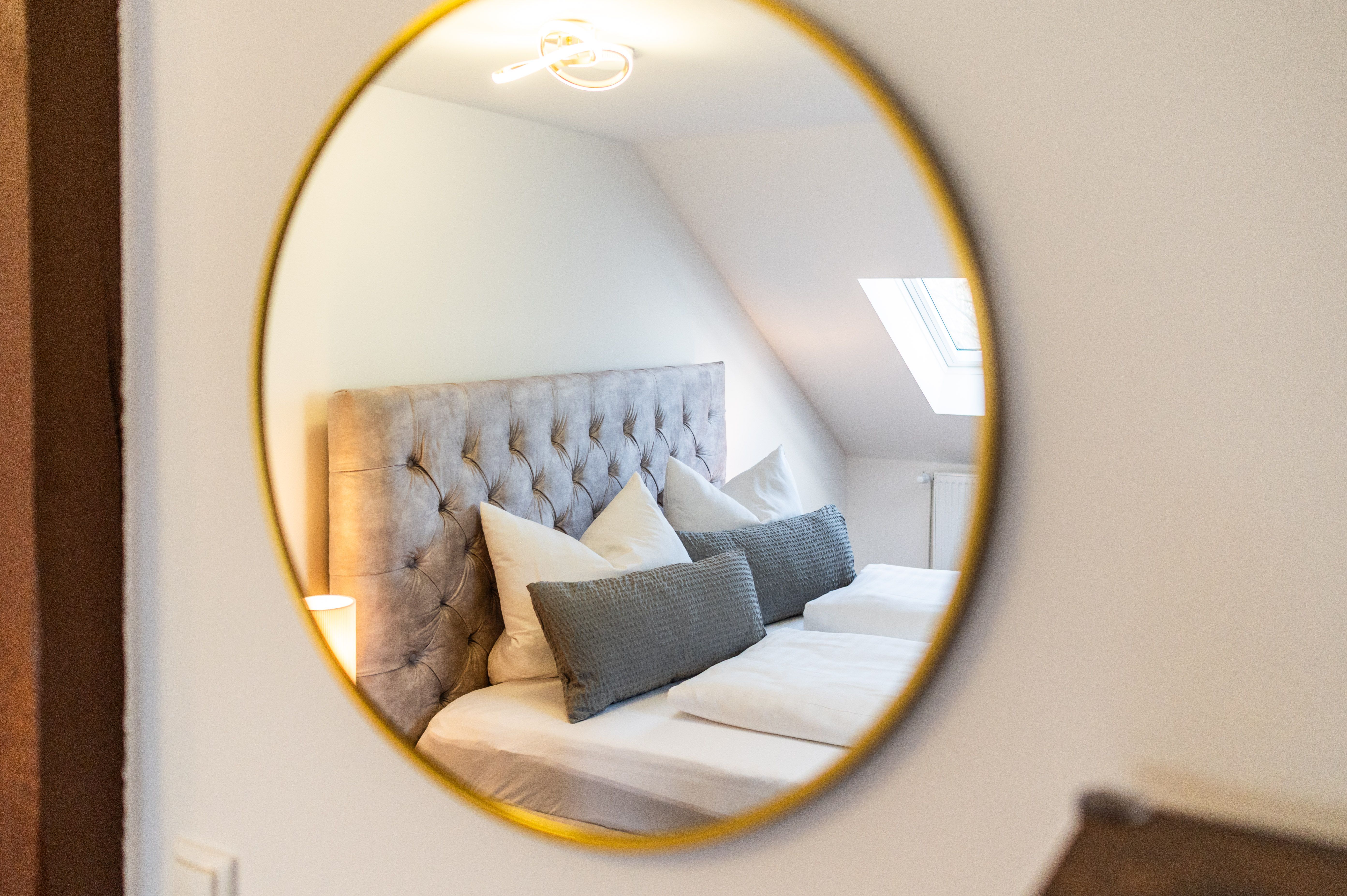 Charming Top-Floor Apartment Near The Elbe - 3