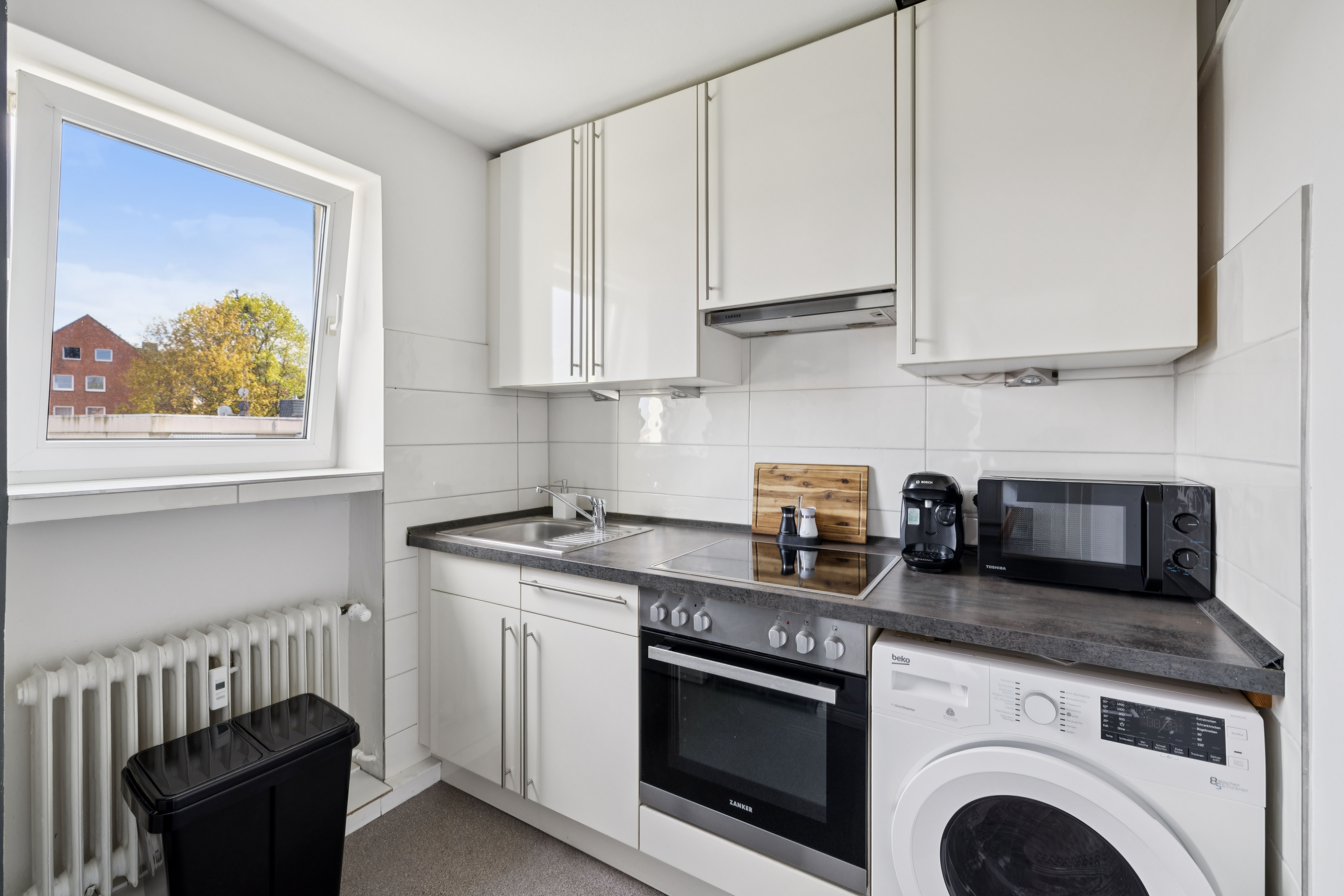  Modern Living Apartment Centrally Located  -  Modern Living Apartment centrally located  - Gallery -  6