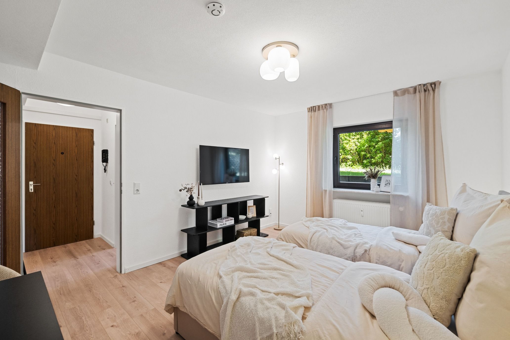 Fully Furnished All-Inclusive Apartment With Parking Space And Garden Area In Alzey - 9