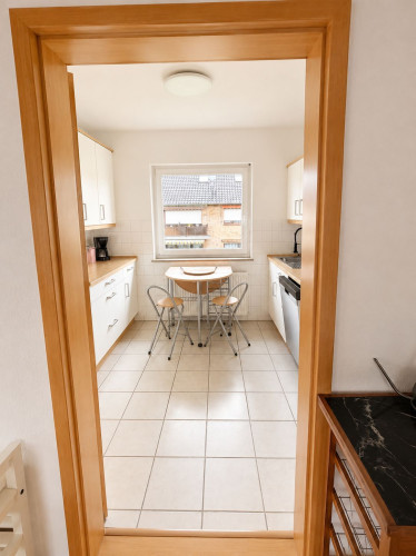 Fully equipped apartment with home office & balcony in a quiet location by the castle park – Moers Hülsdonk - Gallery - 11