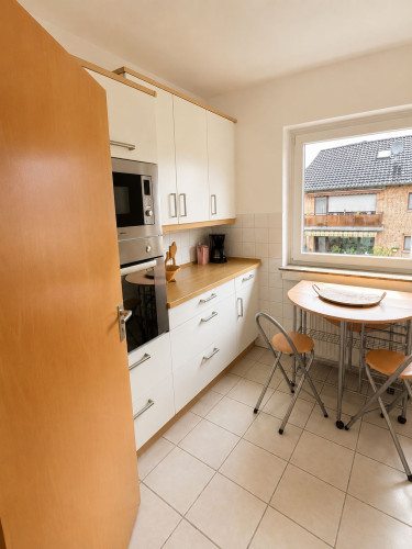 Fully equipped apartment with home office & balcony in a quiet location by the castle park – Moers Hülsdonk - Gallery - 10