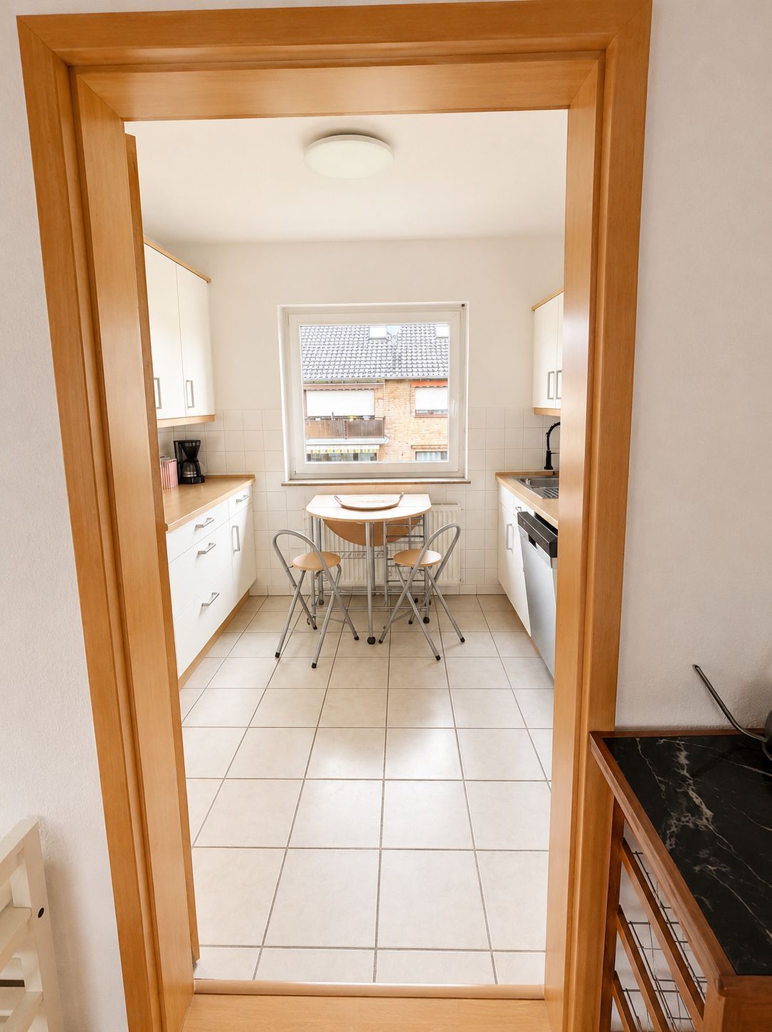 Fully Equipped Apartment With Home Office & Balcony In A Quiet Location By The Castle Park – Moers H - 5