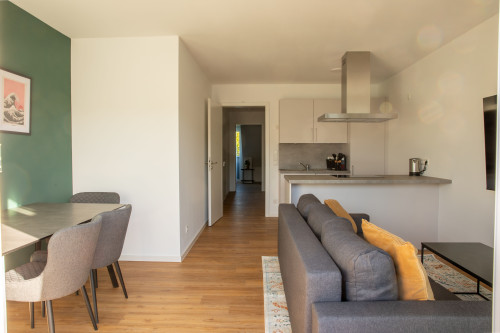 Modern Apartment by the Basilica I 55sqm I 1 Bed - Gallery - 6