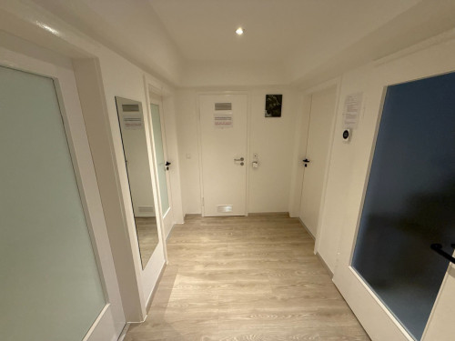Great apartment in the city centre with big terrace - Gallery - 16