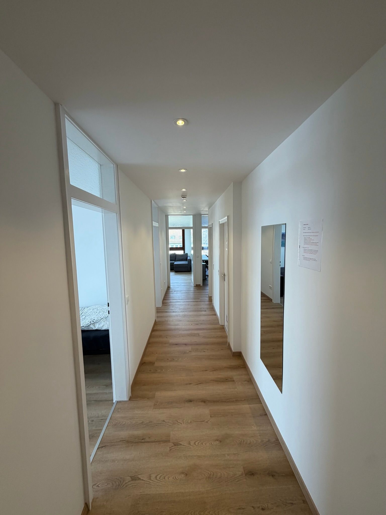 Modern 3-Room Apt. With Big Living Room & Balcony - 2