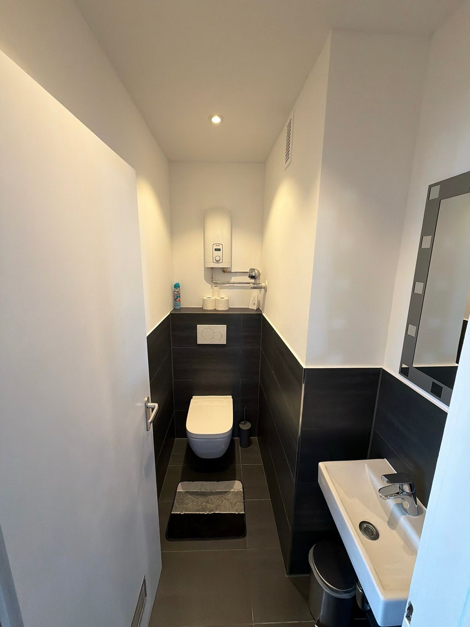 Modern 3-Room Apt. With Big Living Room & Balcony - 4