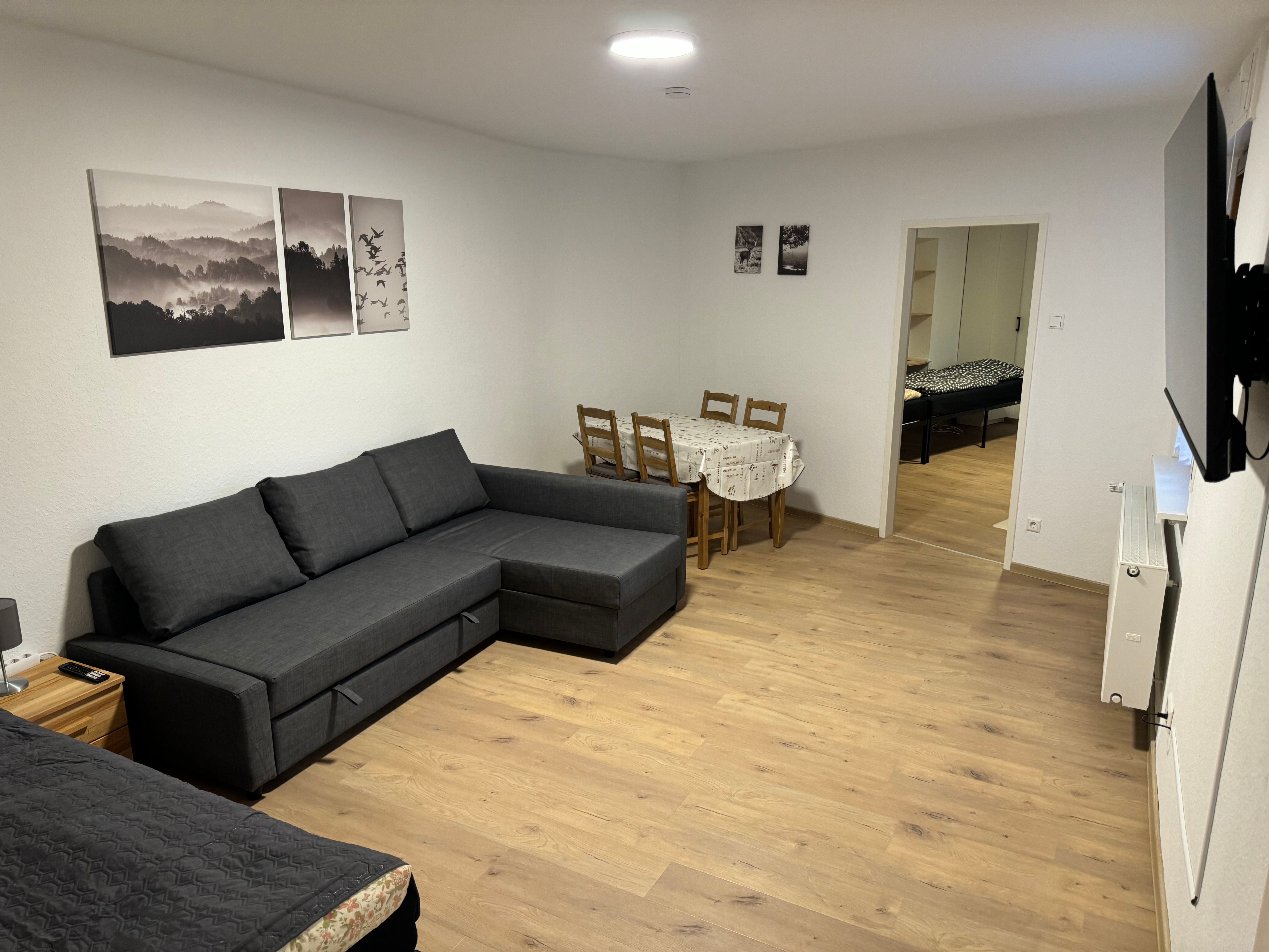 5-Room Apartment (120 Sqm) With 2 Bathrooms, 2 Kitchens, Bar Area & Balcony Directly In The City Cen - 8