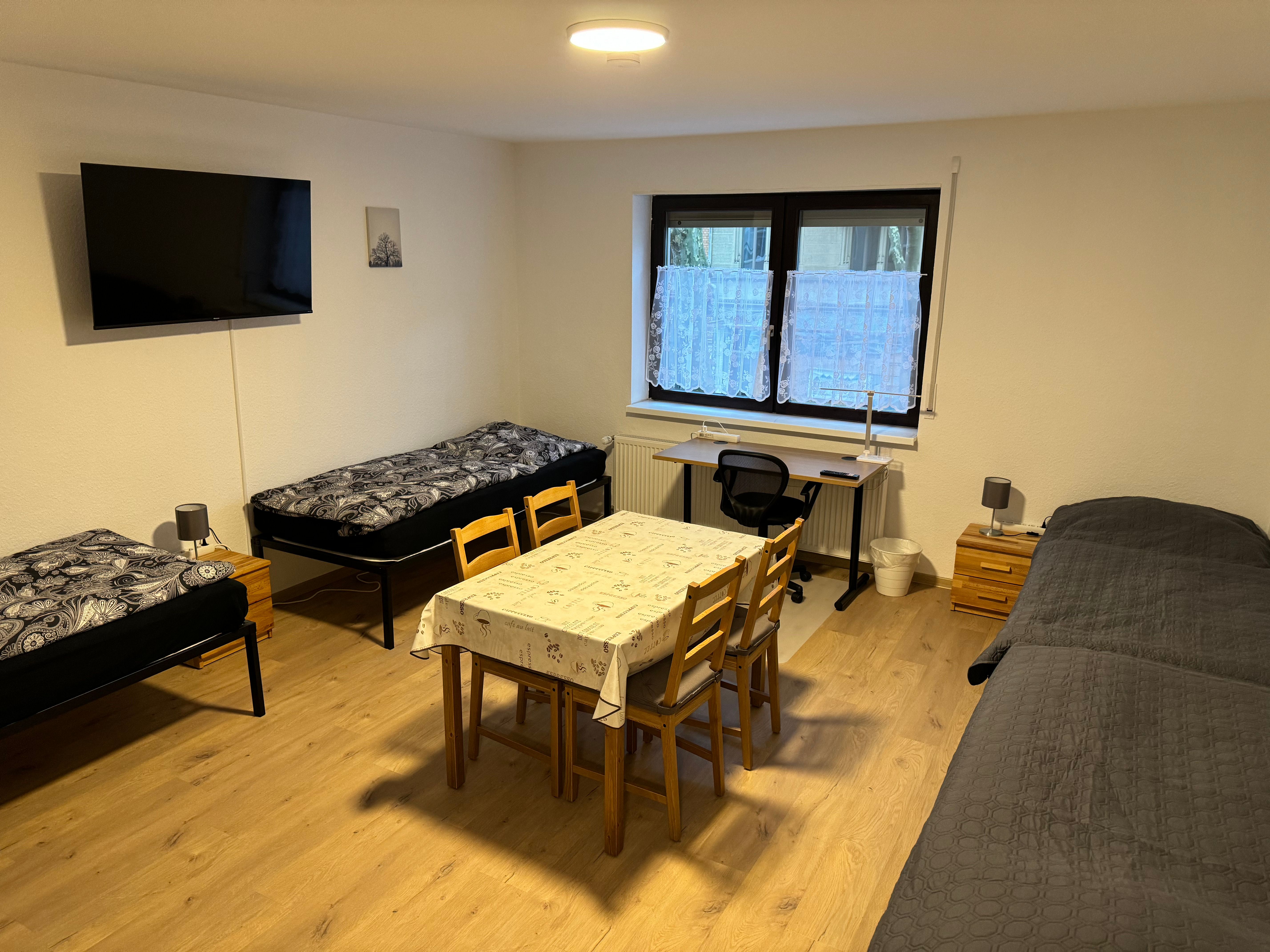 5-Room Apartment (120 Sqm) With 2 Bathrooms, 2 Kitchens, Bar Area & Balcony Directly In The City Cen - 6