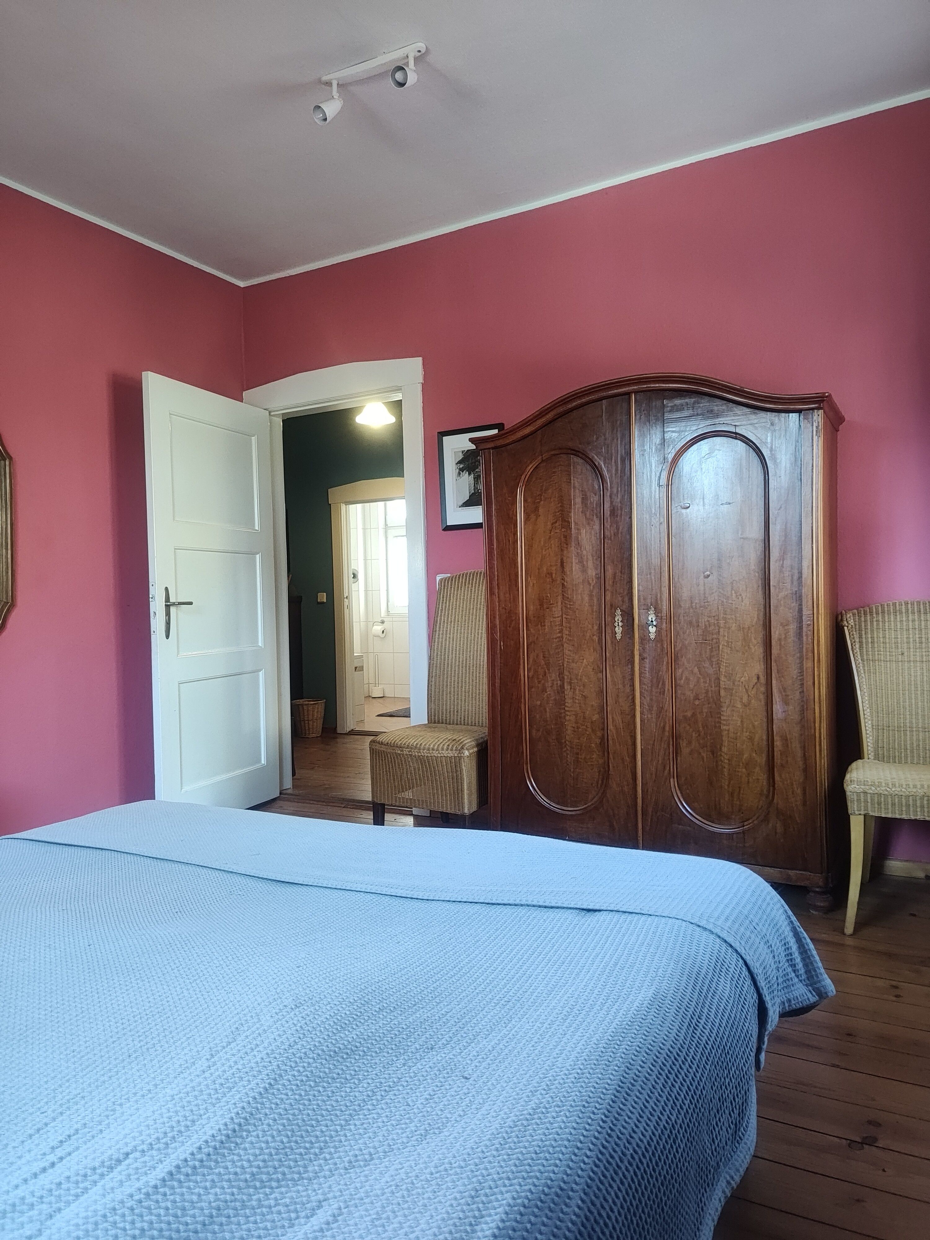 Berlin At Hand: Charming 1930's Renovated House (for Families) - 17