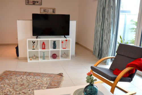Awesome & spacious suite located in Mühlheim am Main - Gallery - 13