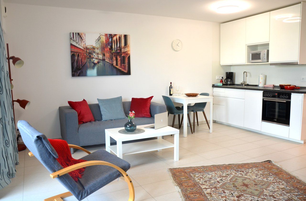  Awesome & Spacious Suite Located In Mühlheim Am Main  -  Awesome & spacious suite located in Mühlheim am Main  - Gallery -  21