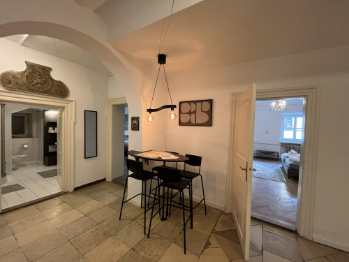 Beautiful period apartment in a very central location