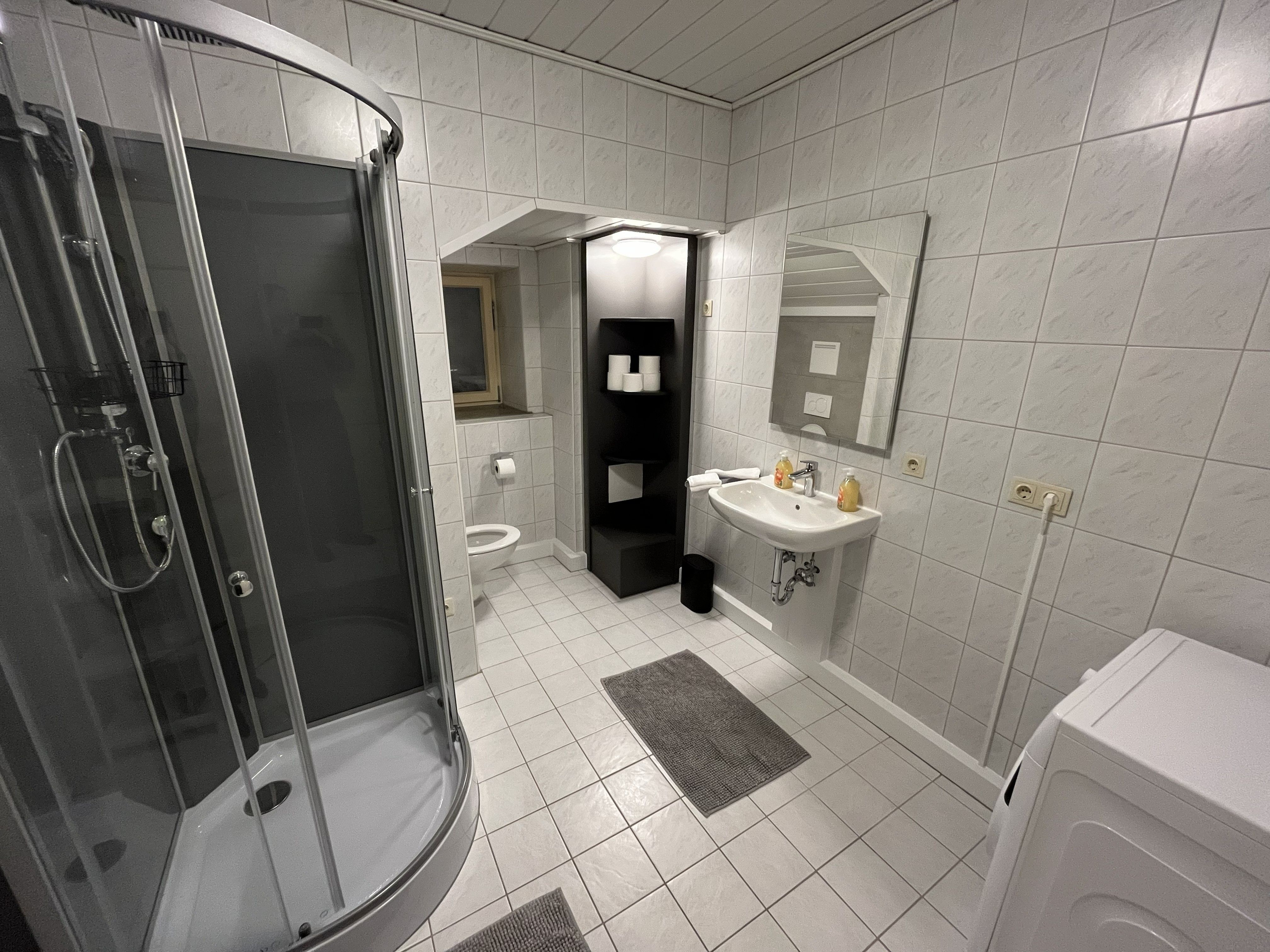 Beautiful Period Apartment In A Very Central Location - 4