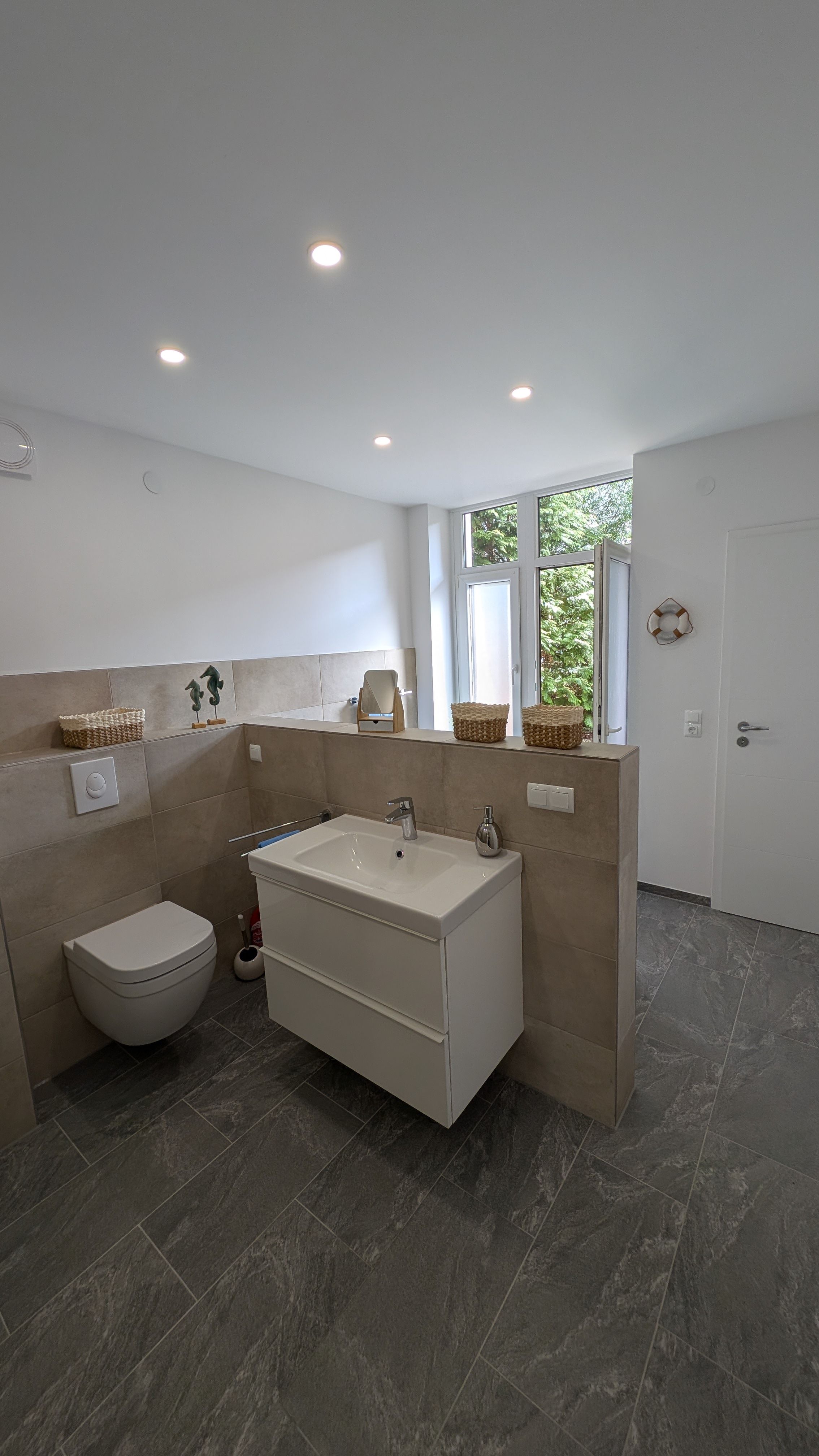  55 M2 | Spacious | Luxury Bathroom | H.q. Mattrasses | Private Terrace  -  55 m2 | spacious | luxury bathroom | h.q. mattrasses | private terrace  - Gallery -  7