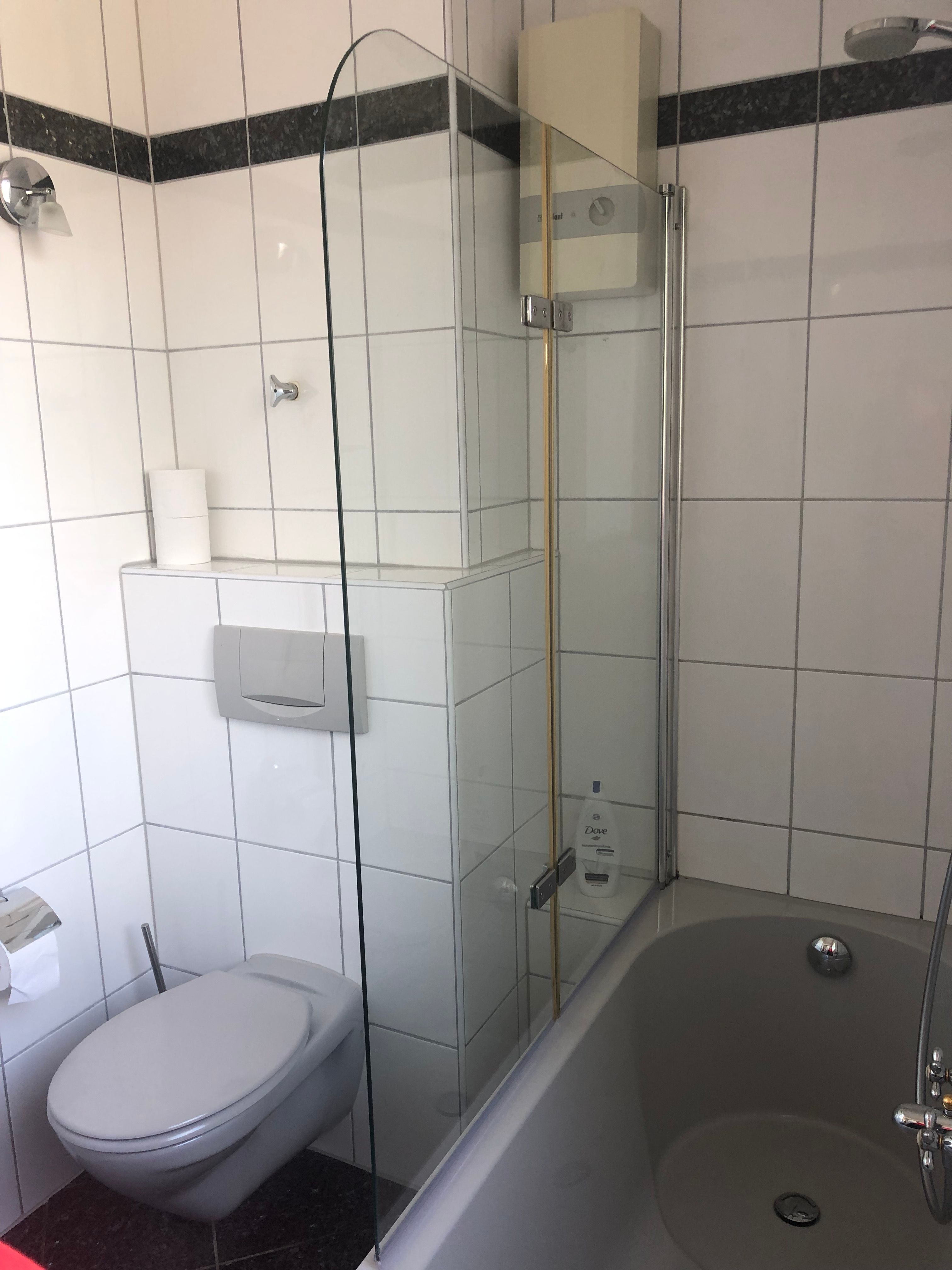  Fantastic And Amazing Suite In Bonn Great & Homely Apartment In The Heart Of Bonn (Beuel), Rhine And  -  Fantastic and amazing suite in Bonn Great & homely apartment in the heart of Bonn (Beuel), Rhine and the center of Bonn are on the doorstep  - Gallery -  5