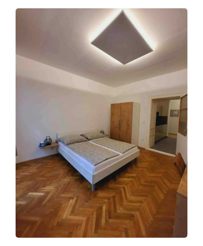 Kirchstetterngasse, Vienna