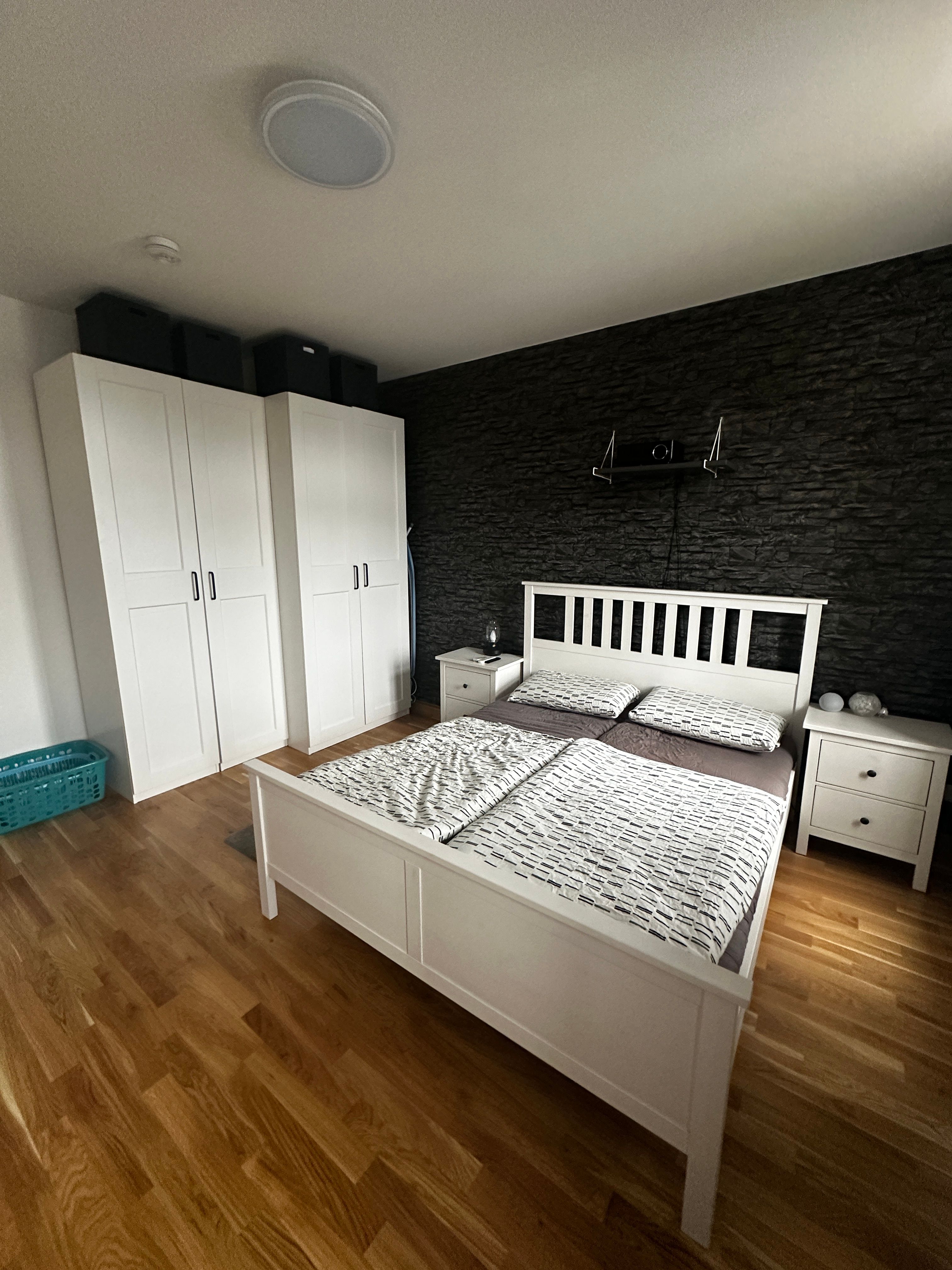 Renovated 3-Room Apartment, Balcony, Fitted Kitchen - 10