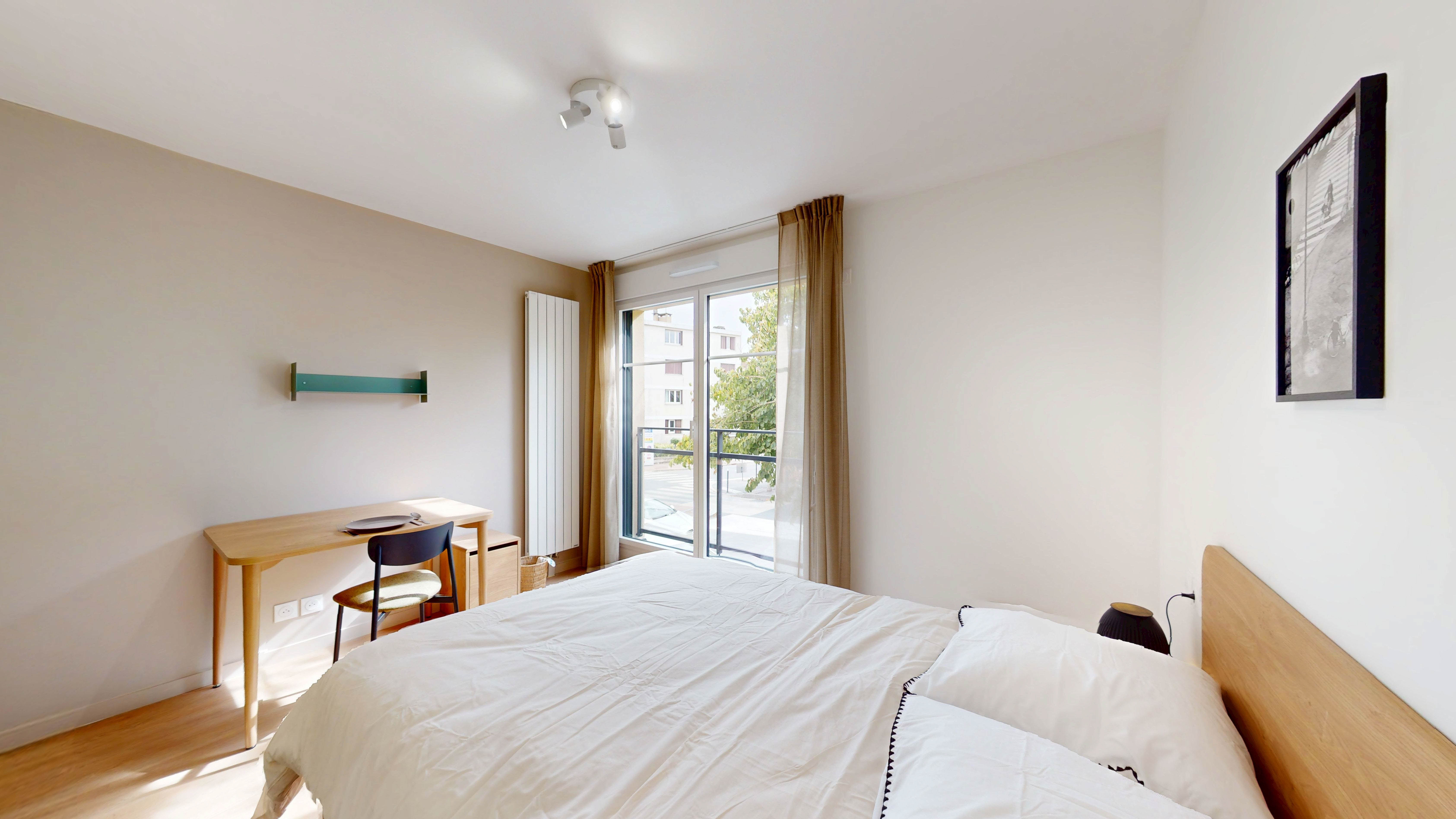Room 113 - 9