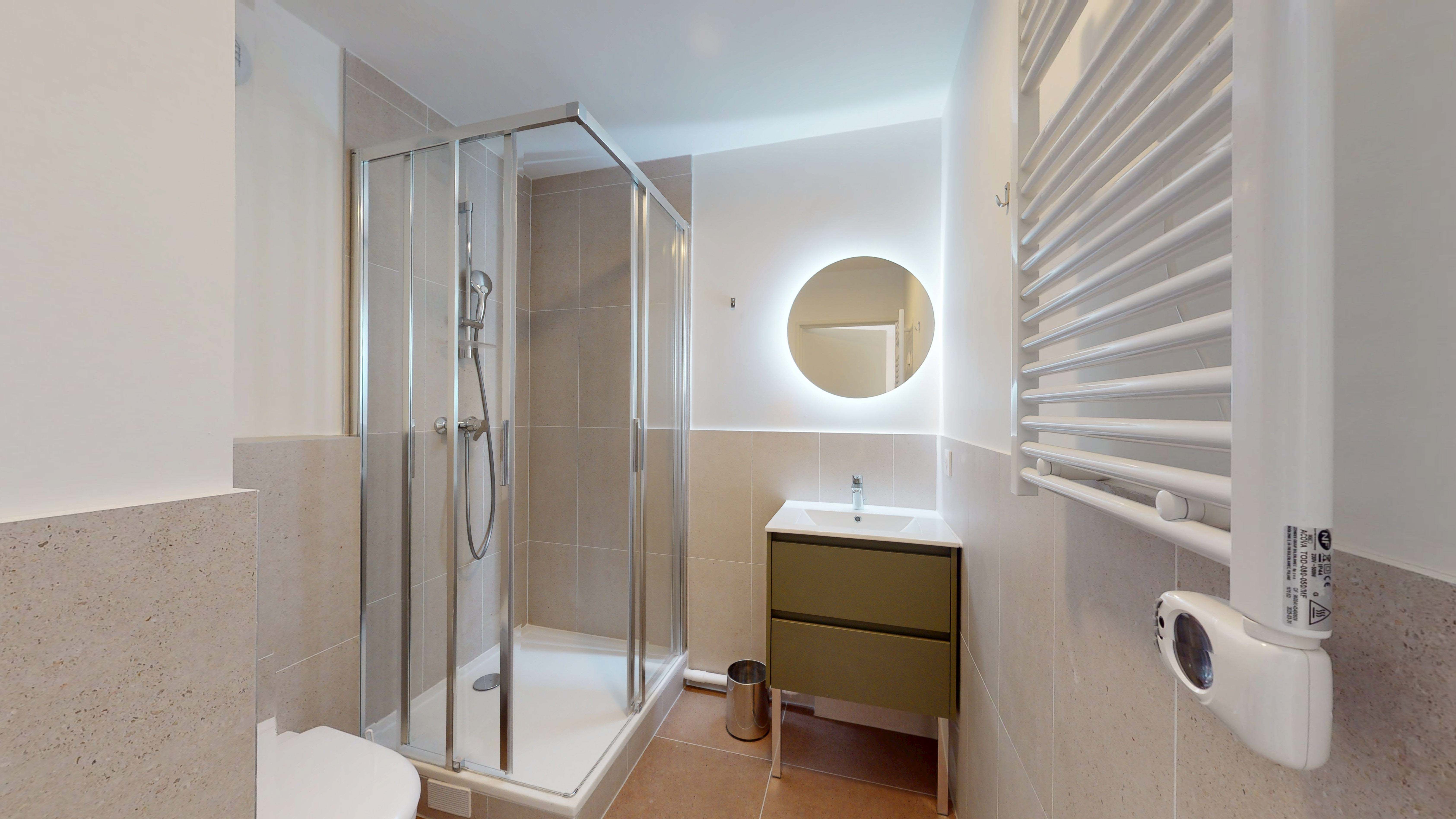 Room 116 - 11