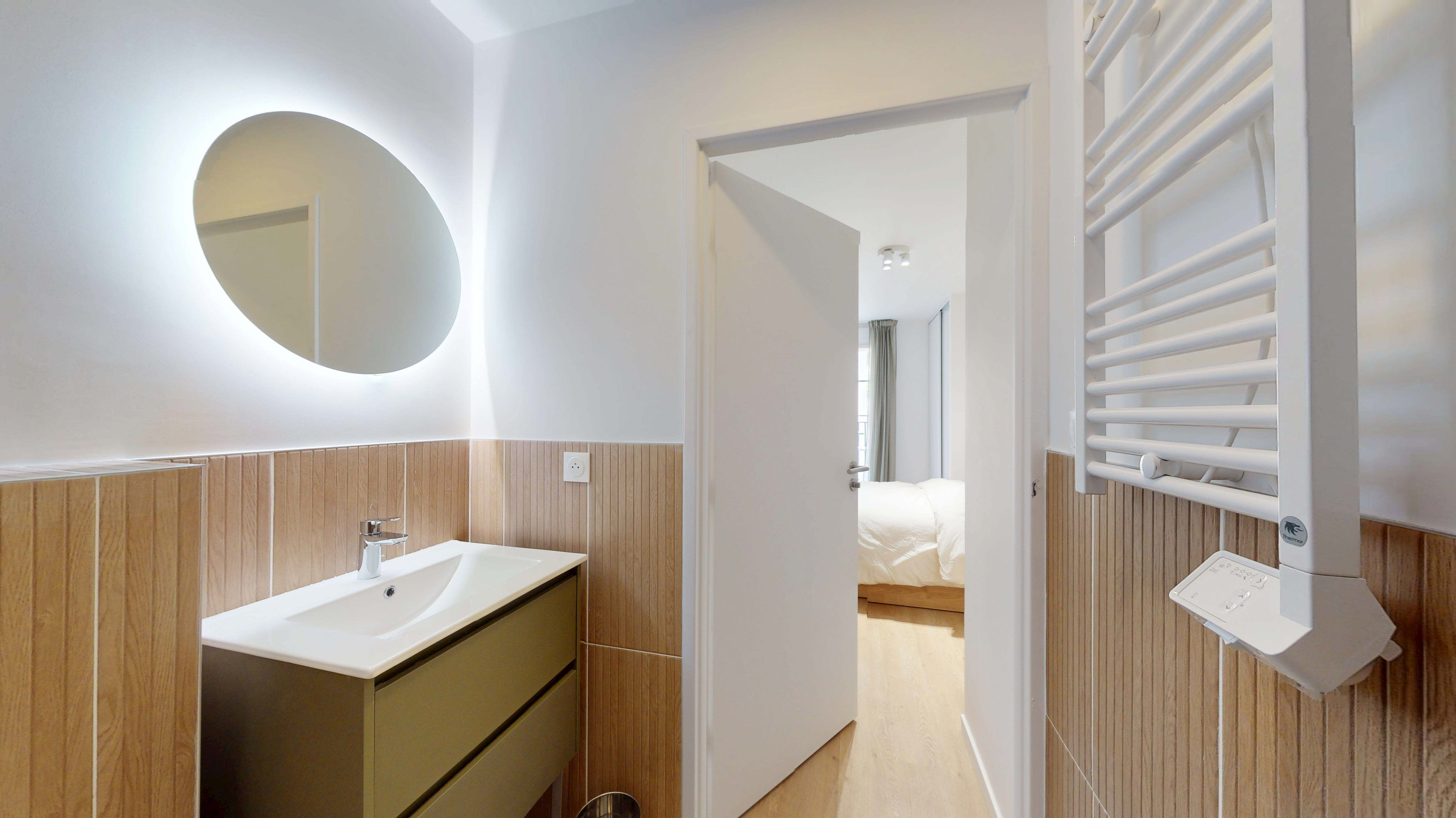 Room 118 - 12