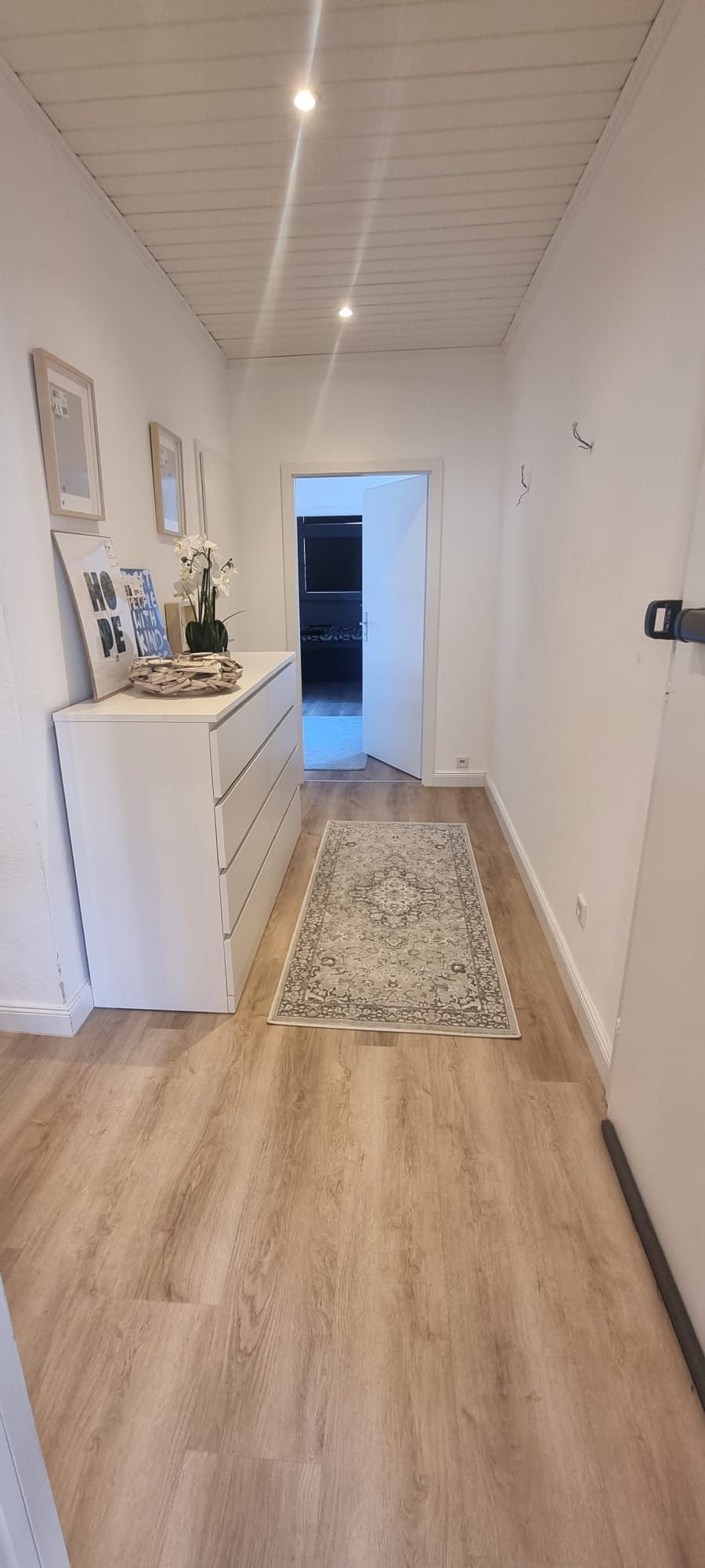 Spacious 4-Room Apartment Near Essen City Center - 10
