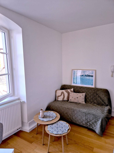 Stylish island furnished apartment in a historic building - Gallery - 9