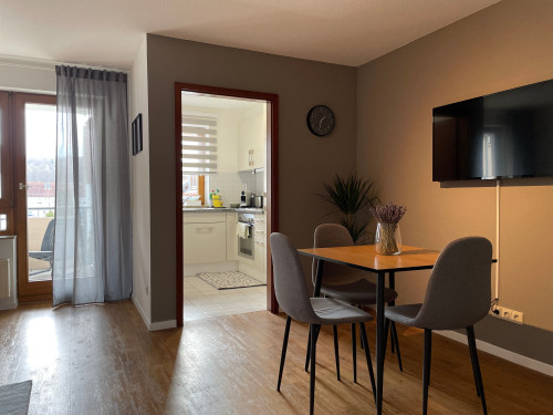 Quiet, cozy suite in popular area (Renningen)