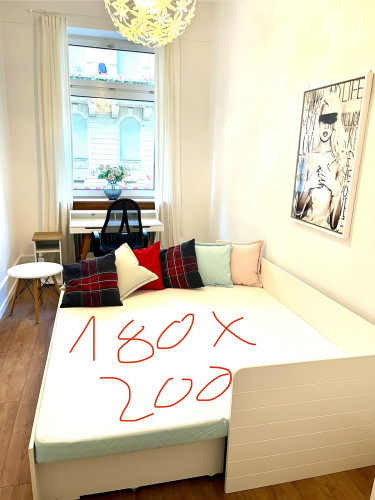 Modern Apartment, 3 rooms, fully furnished, for up to 4 persons, 2024 painted