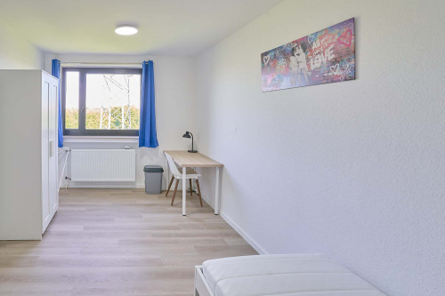 Kölner Landstr. - Room 3