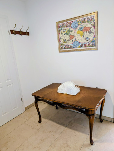 INCREDIBLE FURNISHED APARTMENT FOR RENT