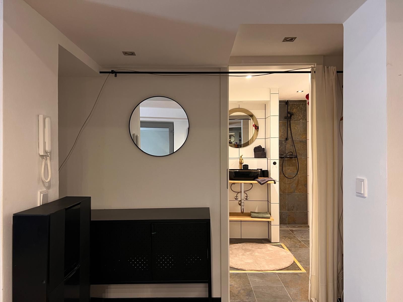Studio Living Unterbilk • All Inclusive - 5