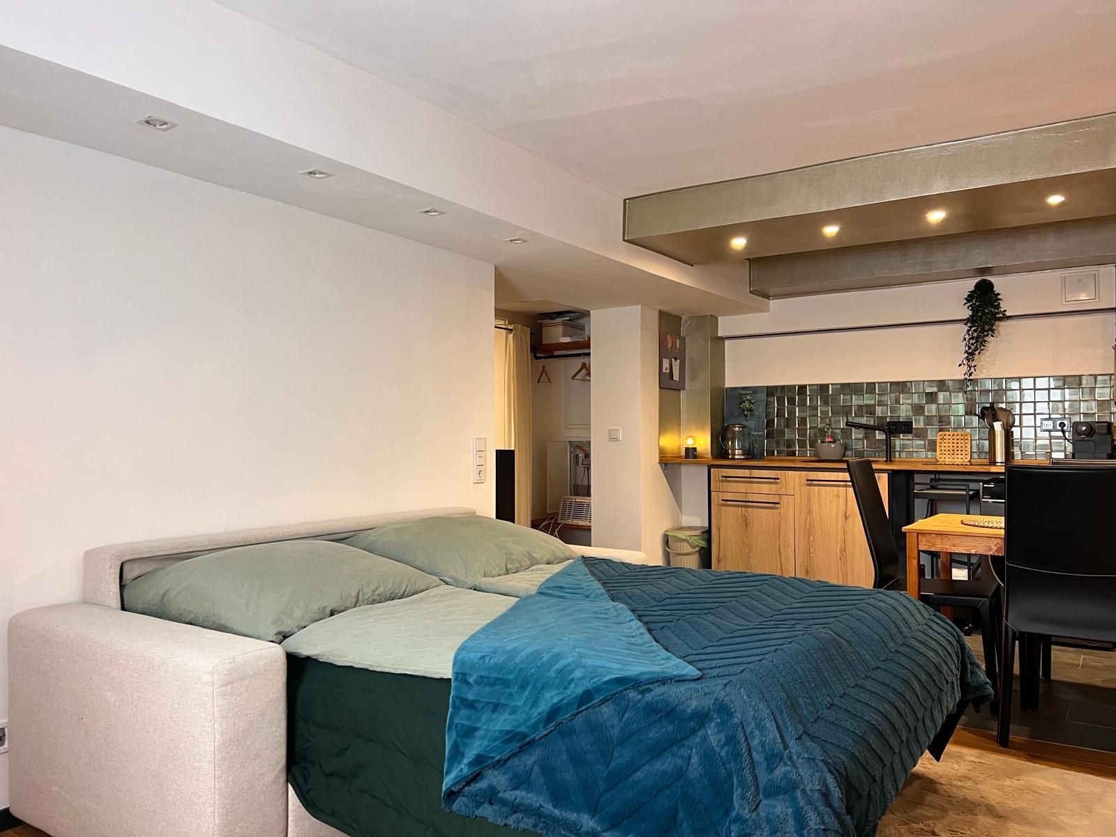 Studio Living Unterbilk • All Inclusive - 14