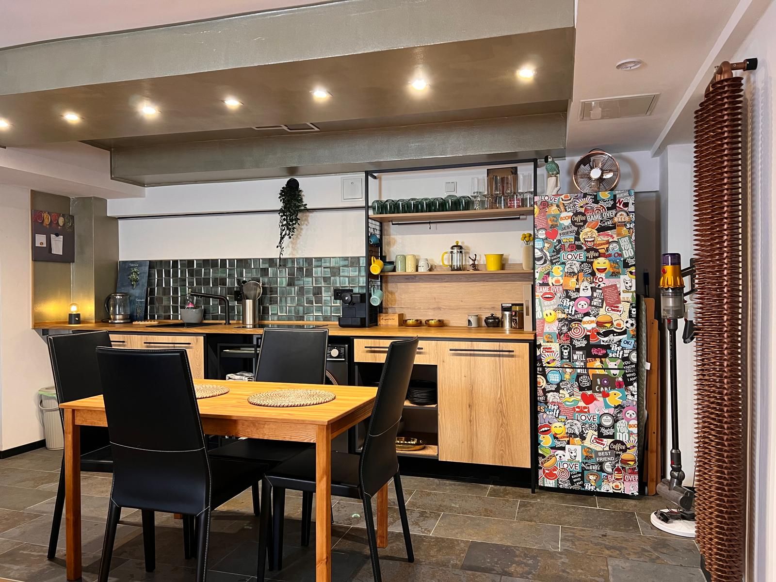Studio Living Unterbilk • All Inclusive - 10